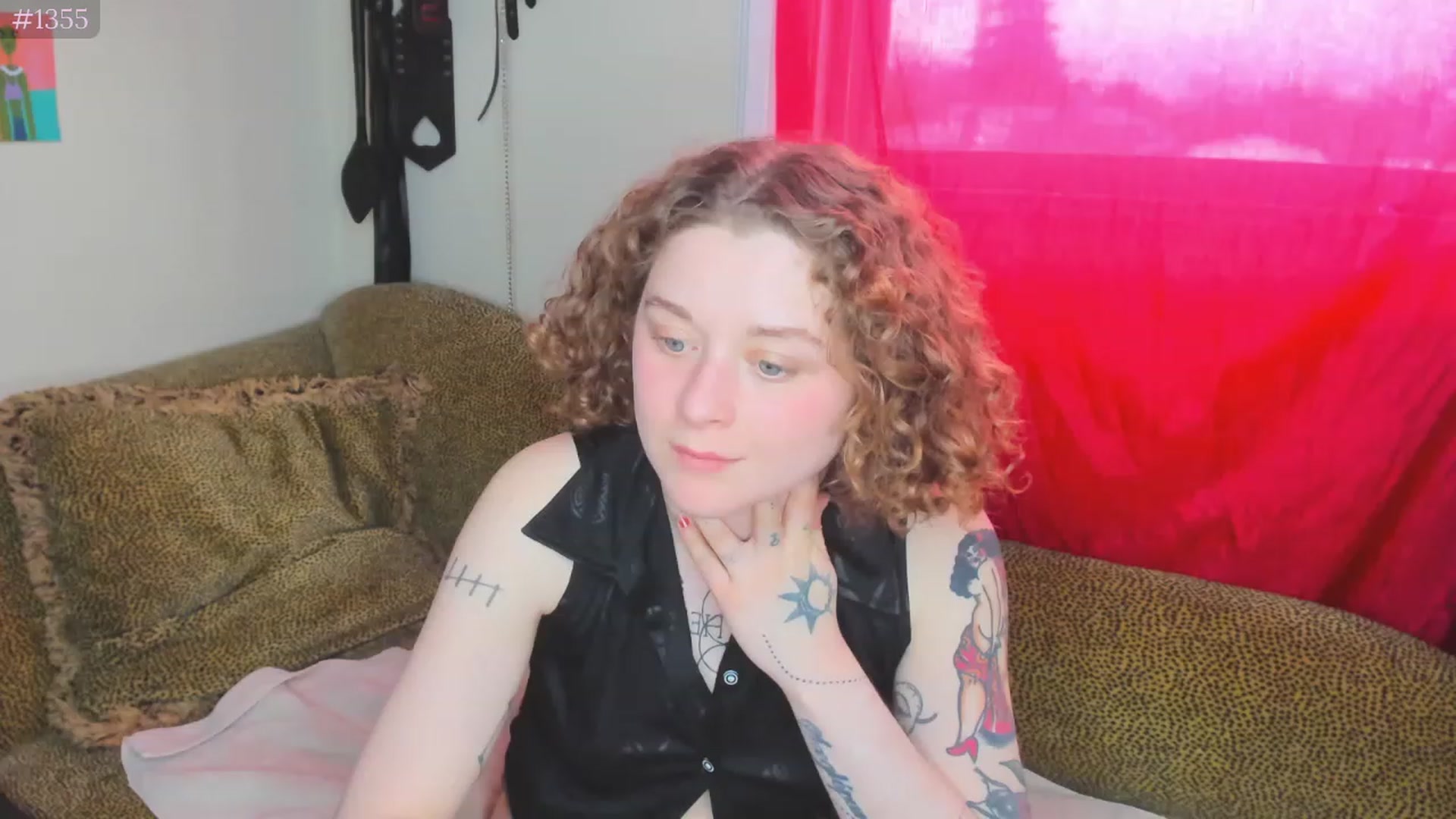 Gallery image thumbnail from PeachyQueen_'s myfreecams stream on, 04/25/2023, 20:04 image 18 of 20