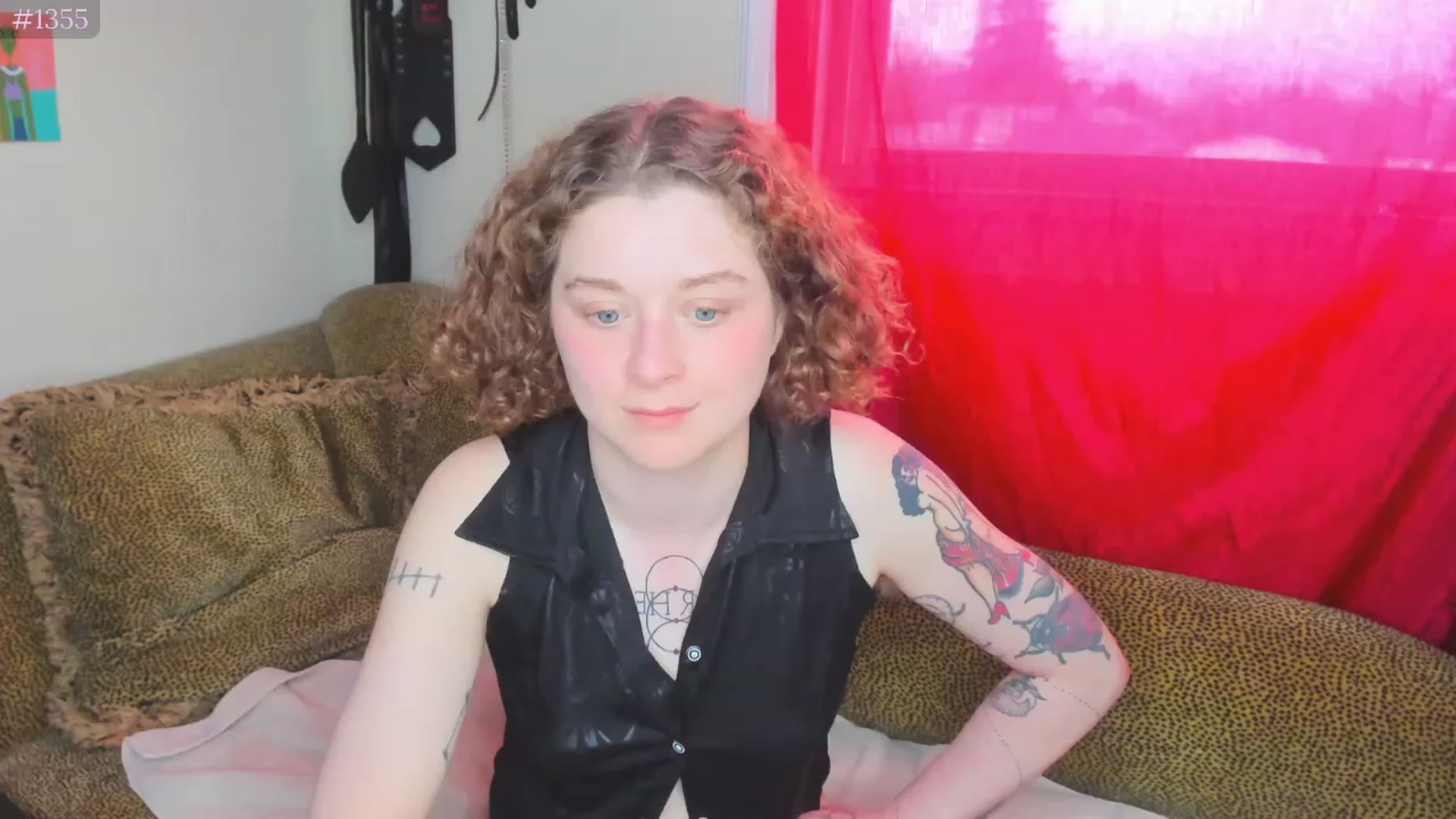 Gallery image thumbnail from PeachyQueen_'s myfreecams stream on, 04/25/2023, 20:04 image 19 of 20