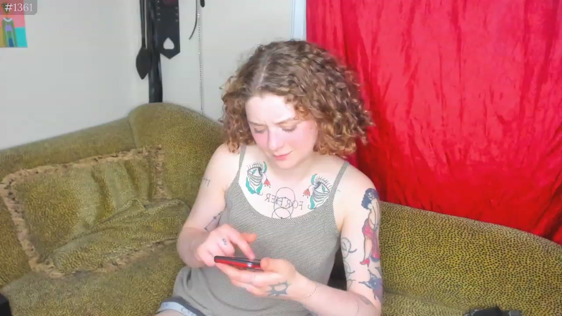 Gallery image thumbnail from PeachyQueen_'s myfreecams stream on, 04/26/2023, 05:13 image 16 of 20