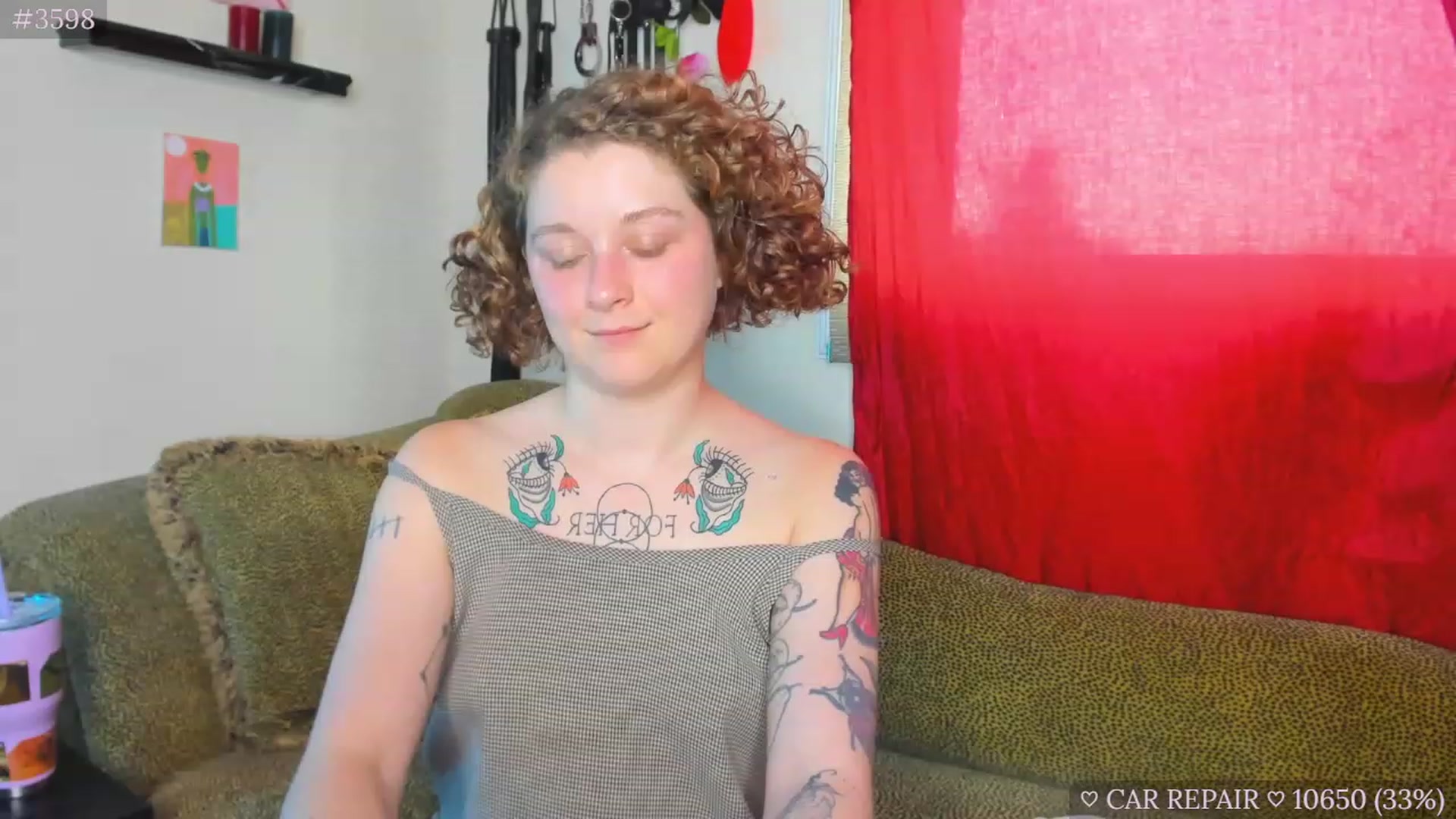 Gallery image thumbnail from PeachyQueen_'s myfreecams stream on, 06/12/2023, 22:17 image 6 of 20