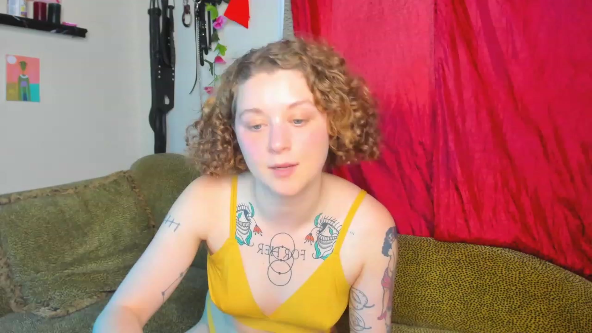 Gallery image thumbnail from PeachyQueen_'s myfreecams stream on, 06/14/2023, 23:58 image 1 of 20