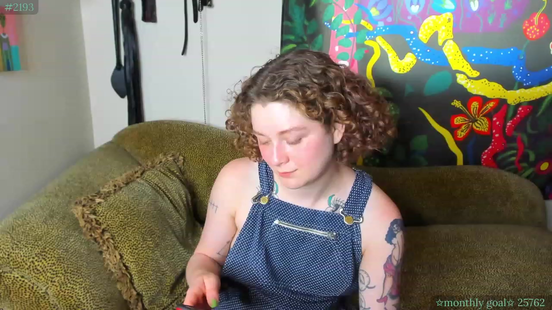 Gallery image thumbnail from PeachyQueen_'s myfreecams stream on, 06/24/2023, 22:32 image 8 of 20