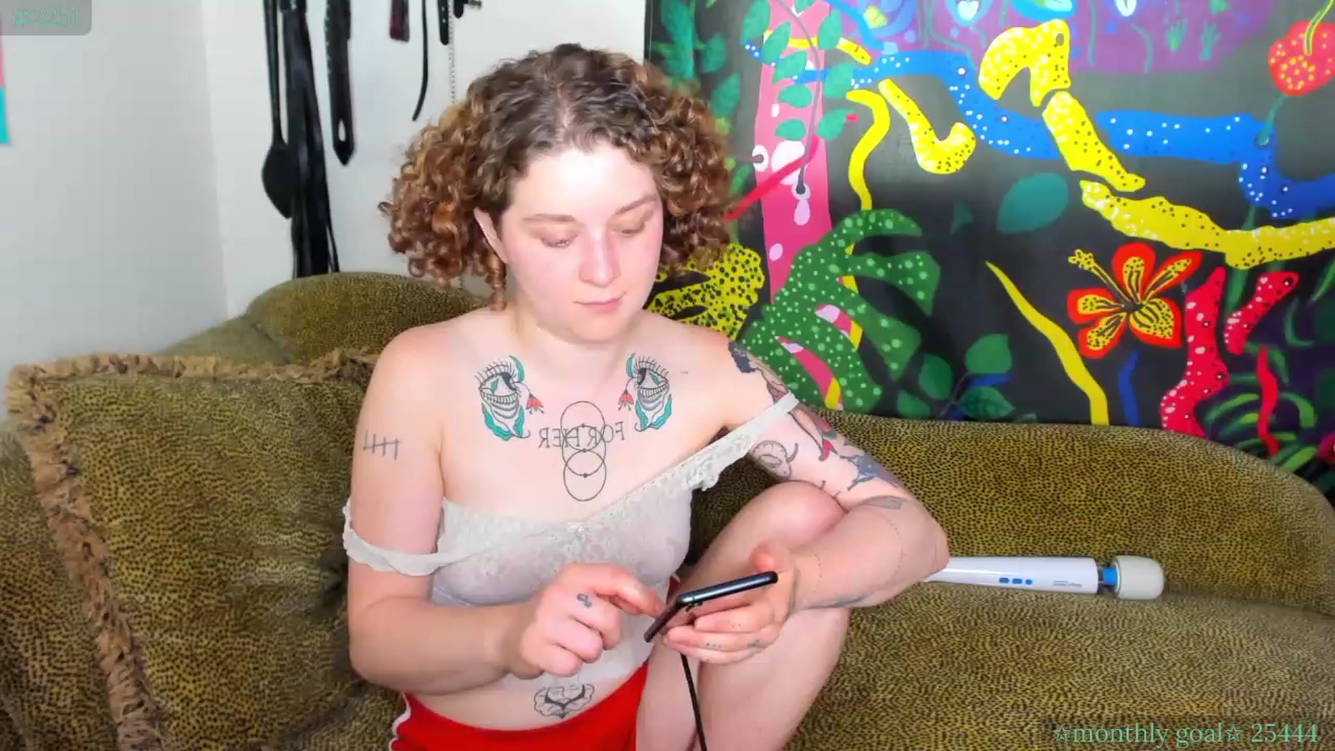 Gallery image thumbnail from PeachyQueen_'s myfreecams stream on, 06/29/2023, 20:20 image 2 of 20