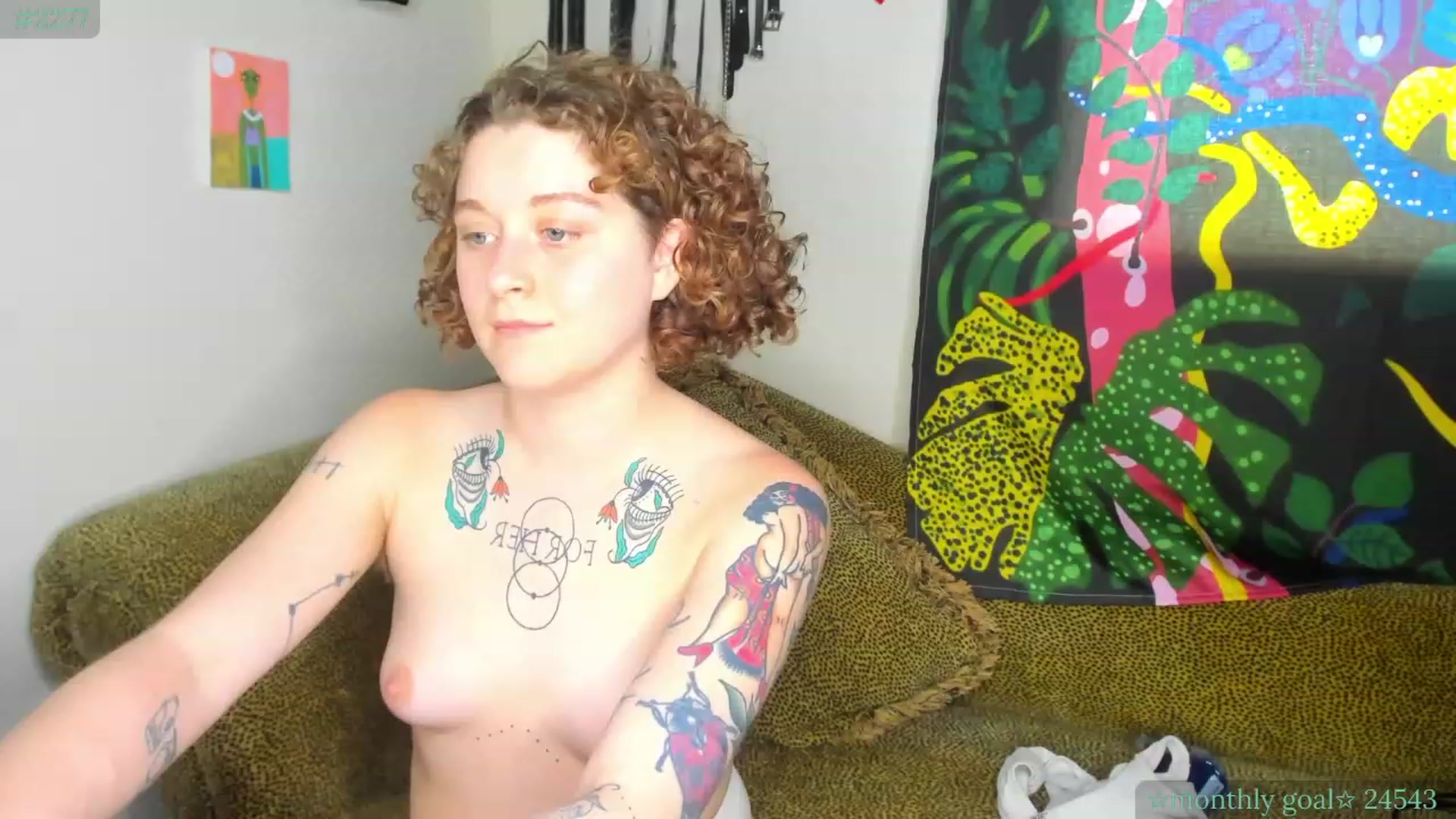 Gallery image thumbnail from PeachyQueen_'s myfreecams stream on, 06/30/2023, 22:10 image 17 of 20