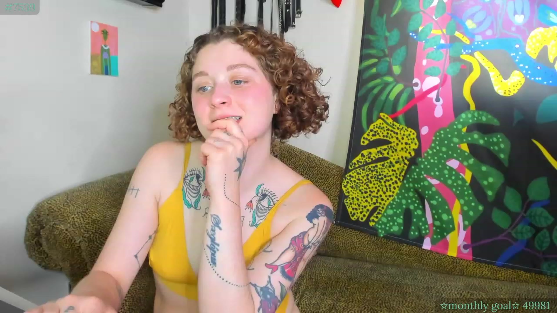 Gallery image thumbnail from PeachyQueen_'s myfreecams stream on, 07/04/2023, 23:41 image 14 of 20