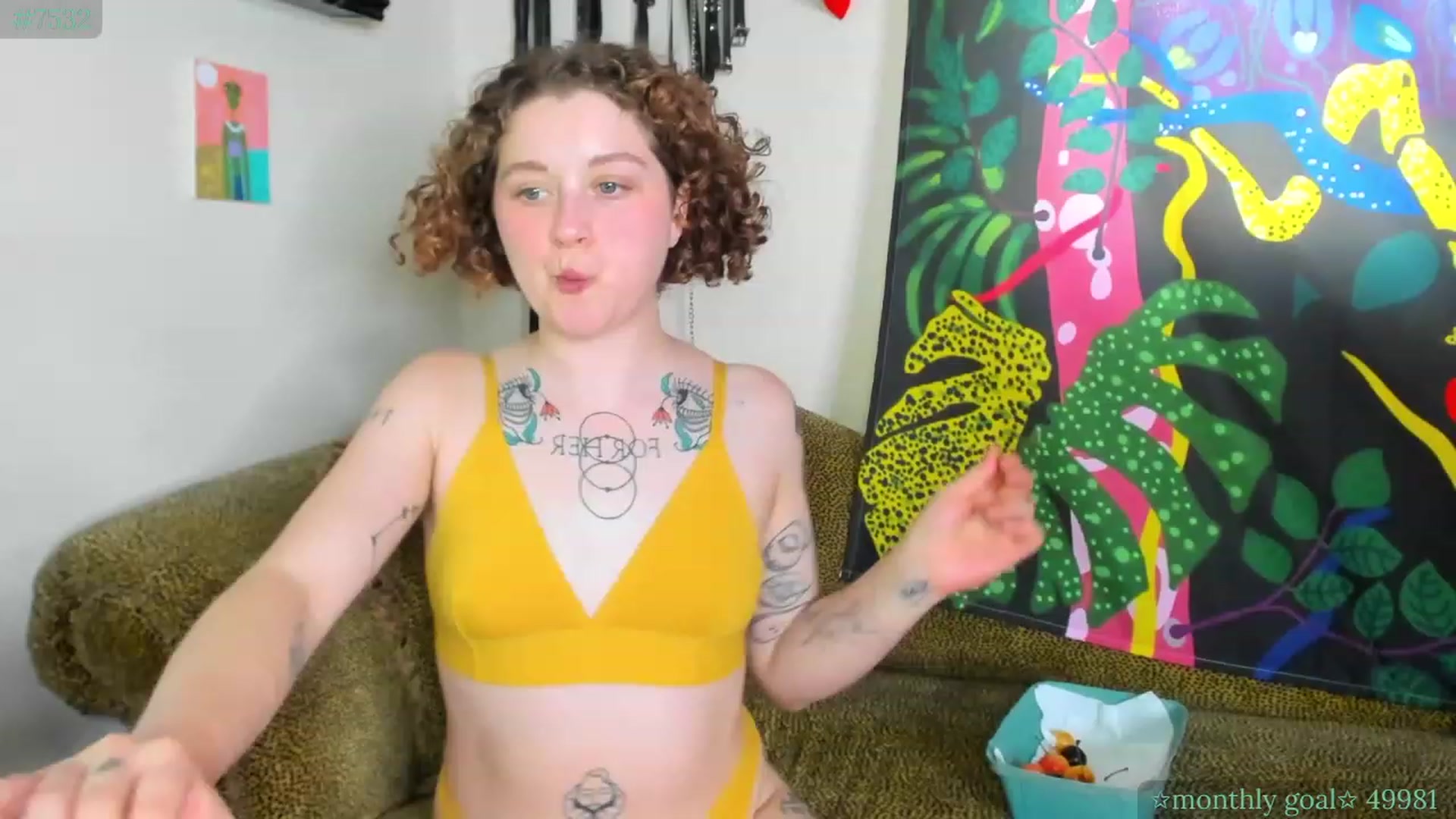 Gallery image thumbnail from PeachyQueen_'s myfreecams stream on, 07/04/2023, 23:41 image 4 of 20