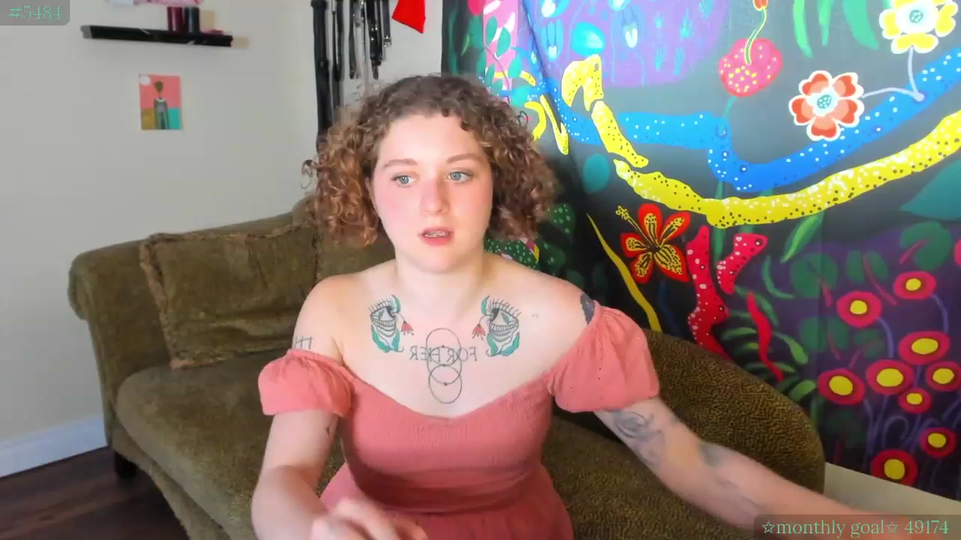 Gallery image thumbnail from PeachyQueen_'s myfreecams stream on, 07/05/2023, 22:26 image 18 of 20