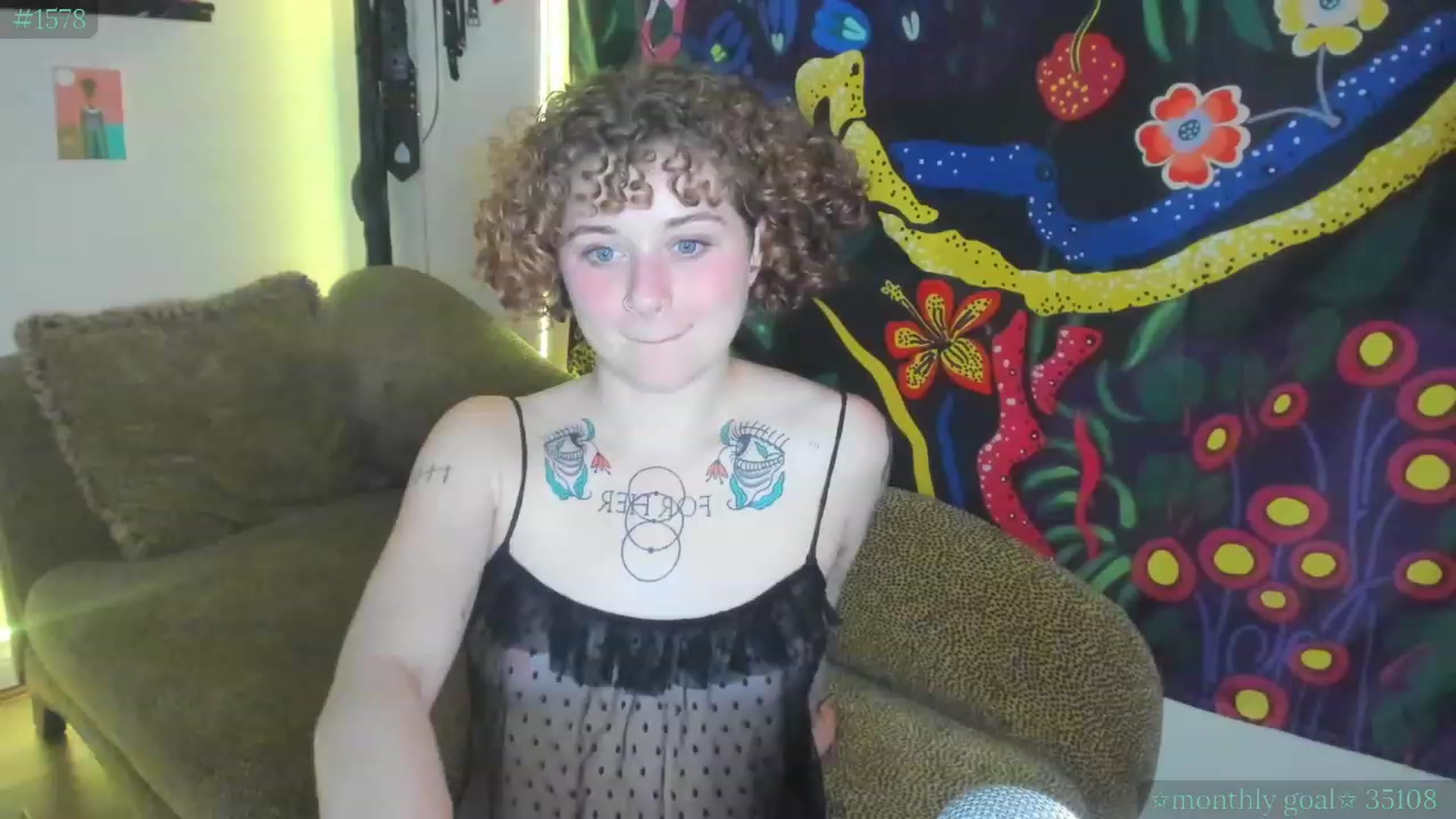 Gallery image thumbnail from PeachyQueen_'s myfreecams stream on, 07/15/2023, 05:50 image 1 of 20