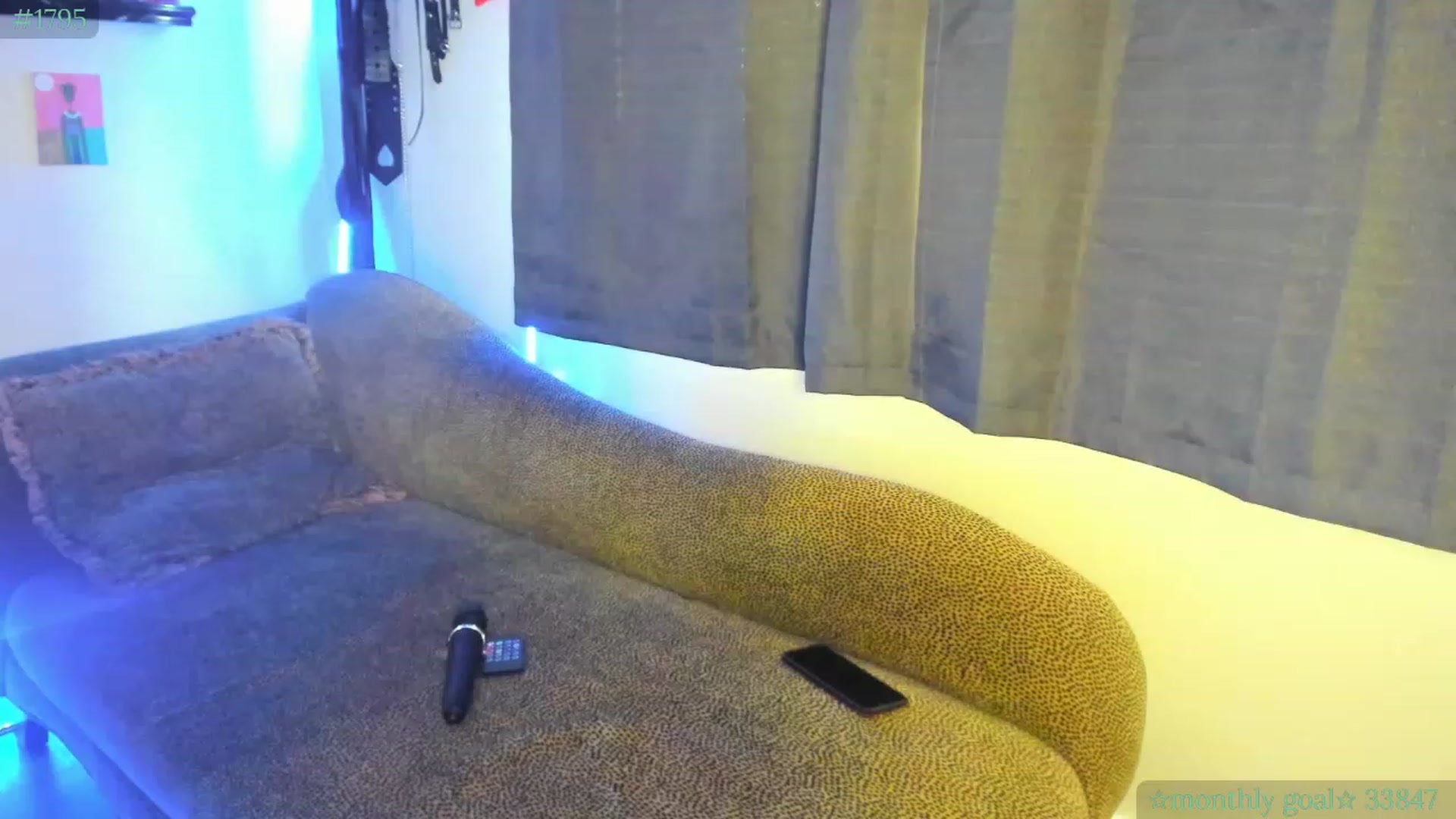 Gallery image thumbnail from PeachyQueen_'s myfreecams stream on, 07/18/2023, 23:30 image 19 of 20