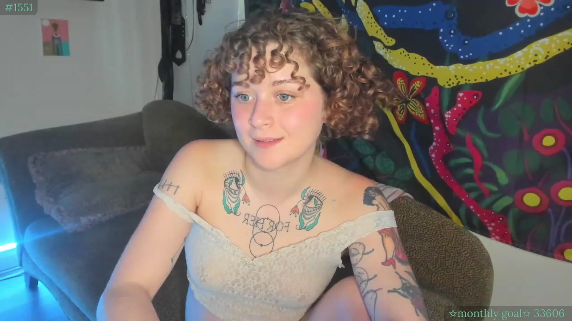 Gallery image thumbnail from PeachyQueen_'s myfreecams stream on, 07/20/2023, 24:15 image 19 of 20