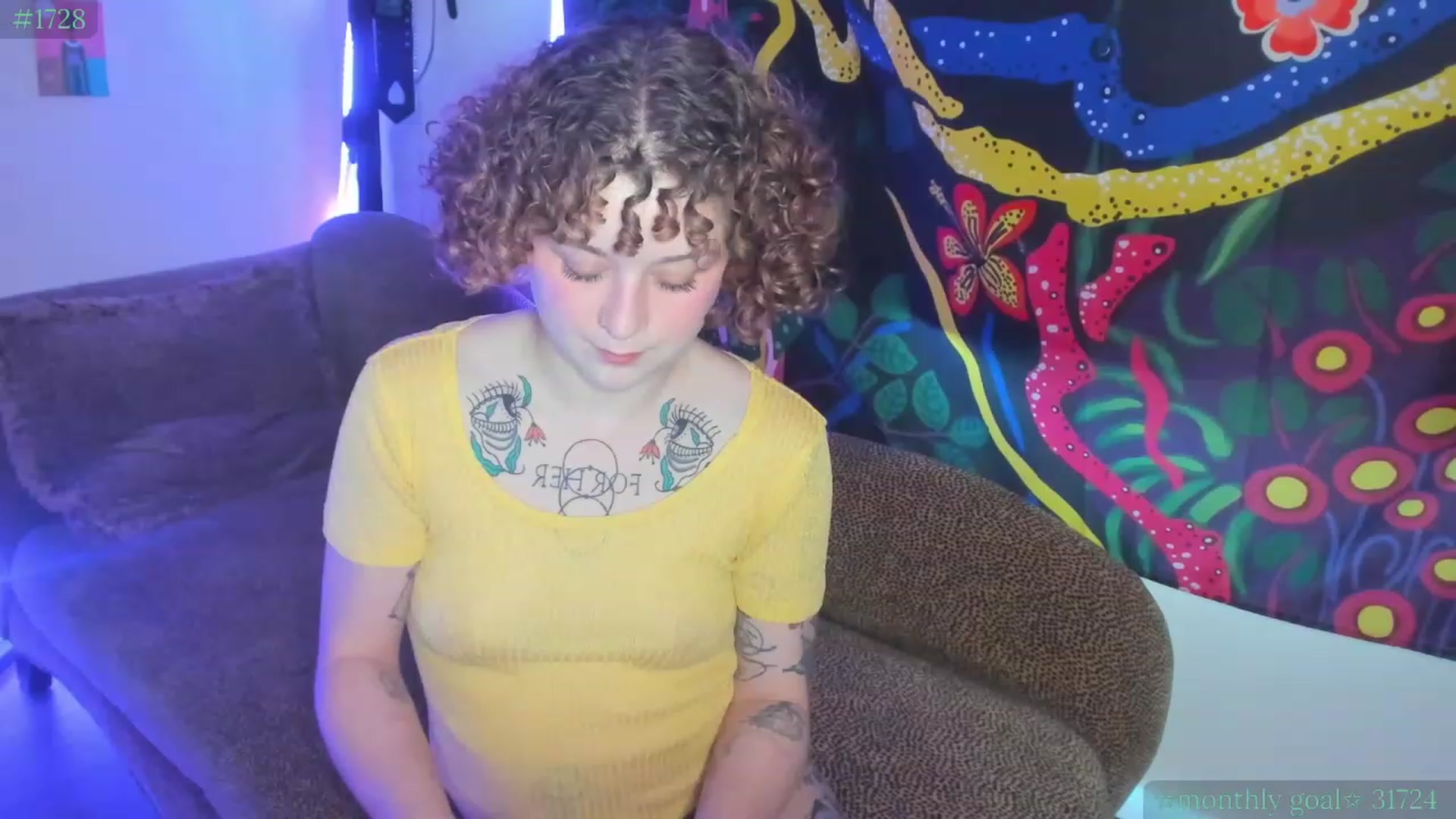 Gallery image thumbnail from PeachyQueen_'s myfreecams stream on, 07/25/2023, 20:32 image 15 of 20