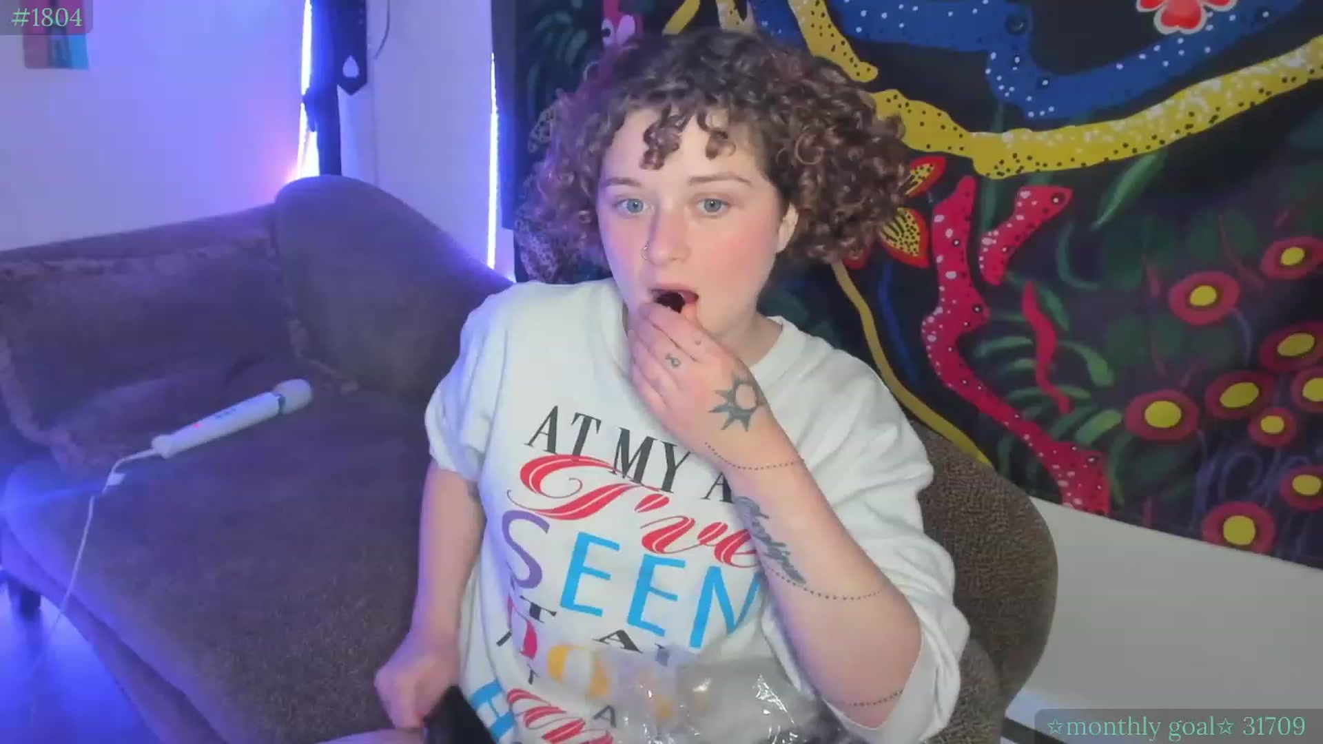 Gallery image thumbnail from PeachyQueen_'s myfreecams stream on, 07/26/2023, 23:04 image 6 of 20