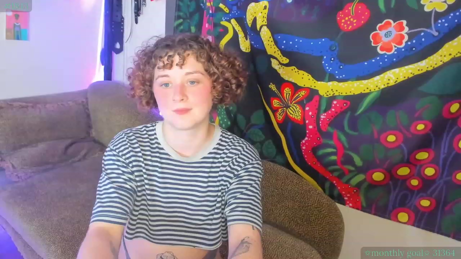 Gallery image thumbnail from PeachyQueen_'s myfreecams stream on, 07/27/2023, 22:12 image 1 of 20