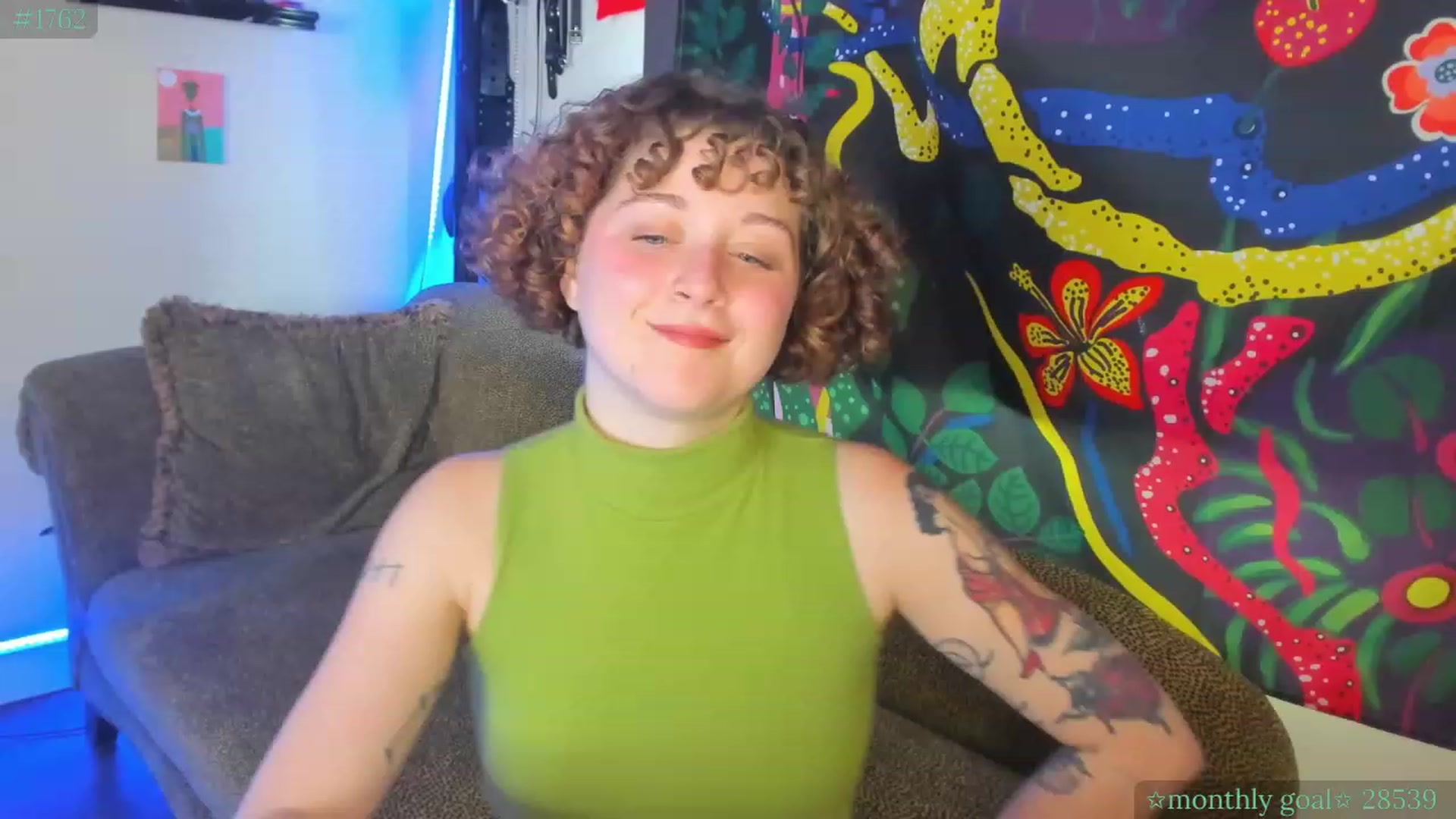 Gallery image thumbnail from PeachyQueen_'s myfreecams stream on, 07/28/2023, 21:20 image 7 of 20