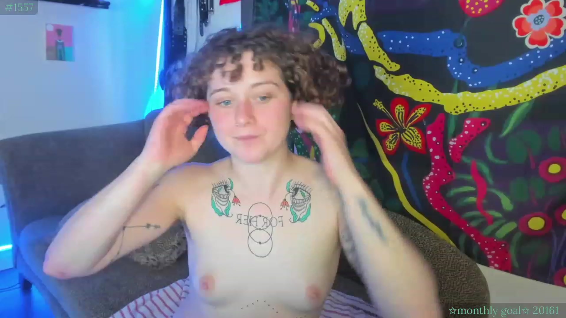 Gallery image thumbnail from PeachyQueen_'s myfreecams stream on, 07/31/2023, 21:50 image 18 of 20