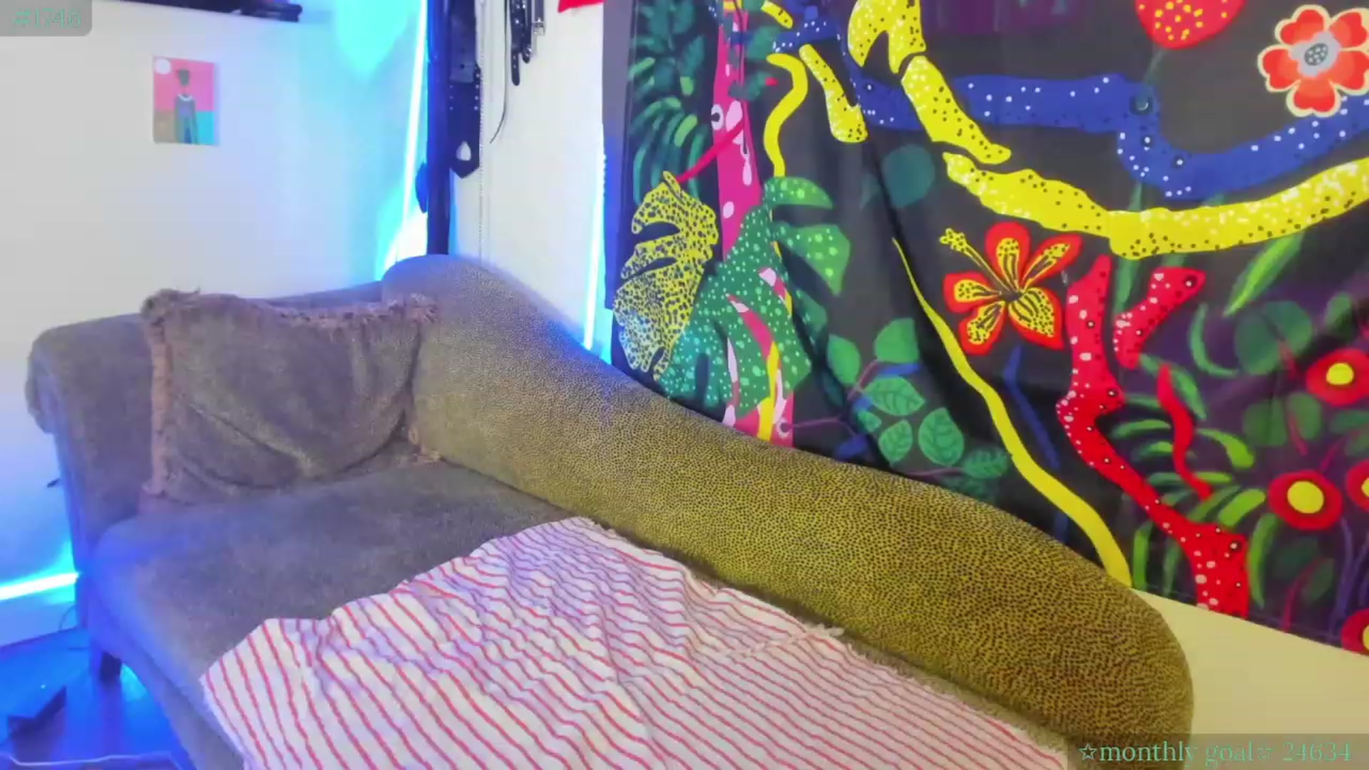Gallery image thumbnail from PeachyQueen_'s myfreecams stream on, 07/31/2023, 21:50 image 3 of 20