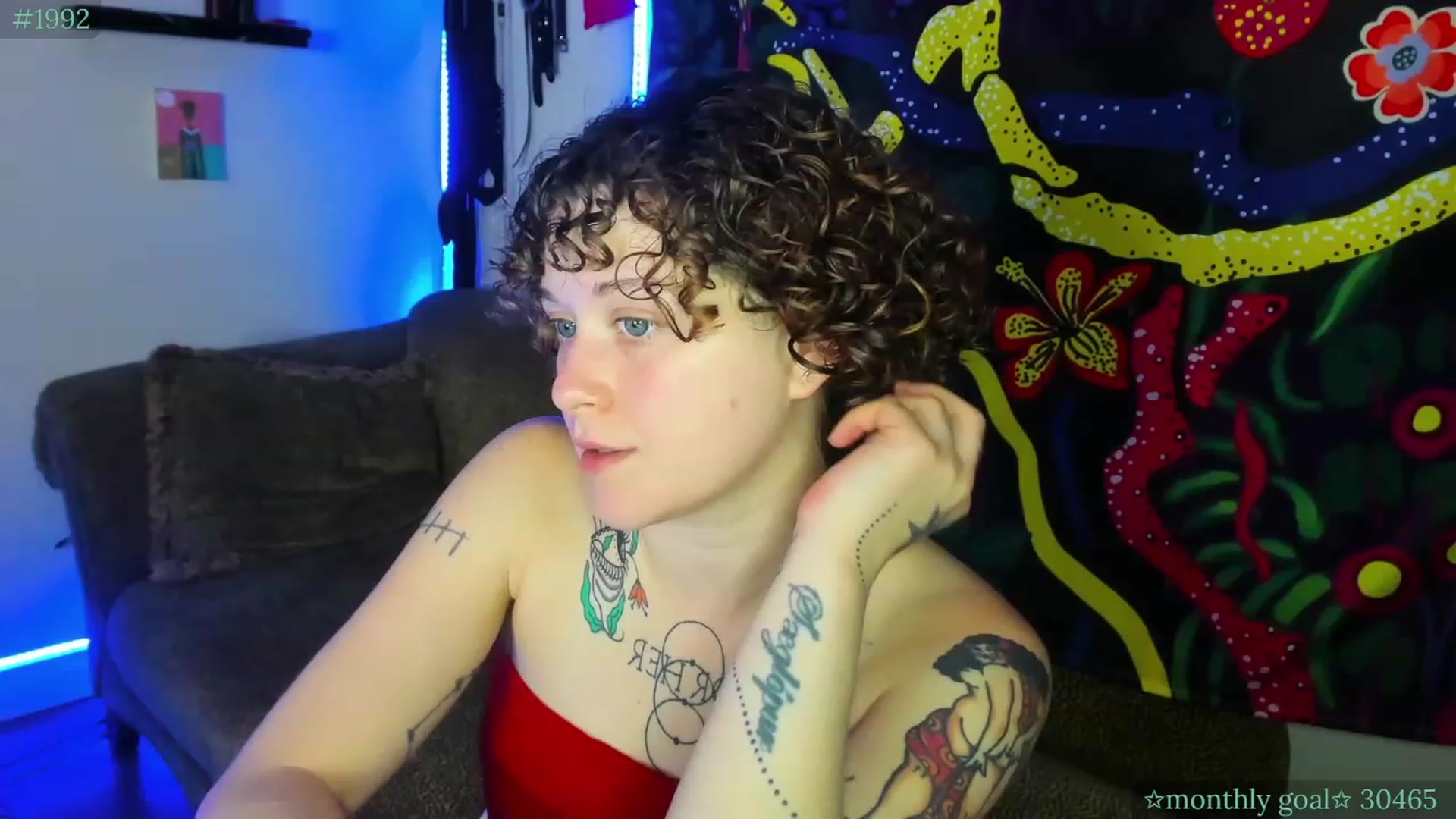 Gallery image thumbnail from PeachyQueen_'s myfreecams stream on, 08/18/2023, 16:11 image 13 of 20