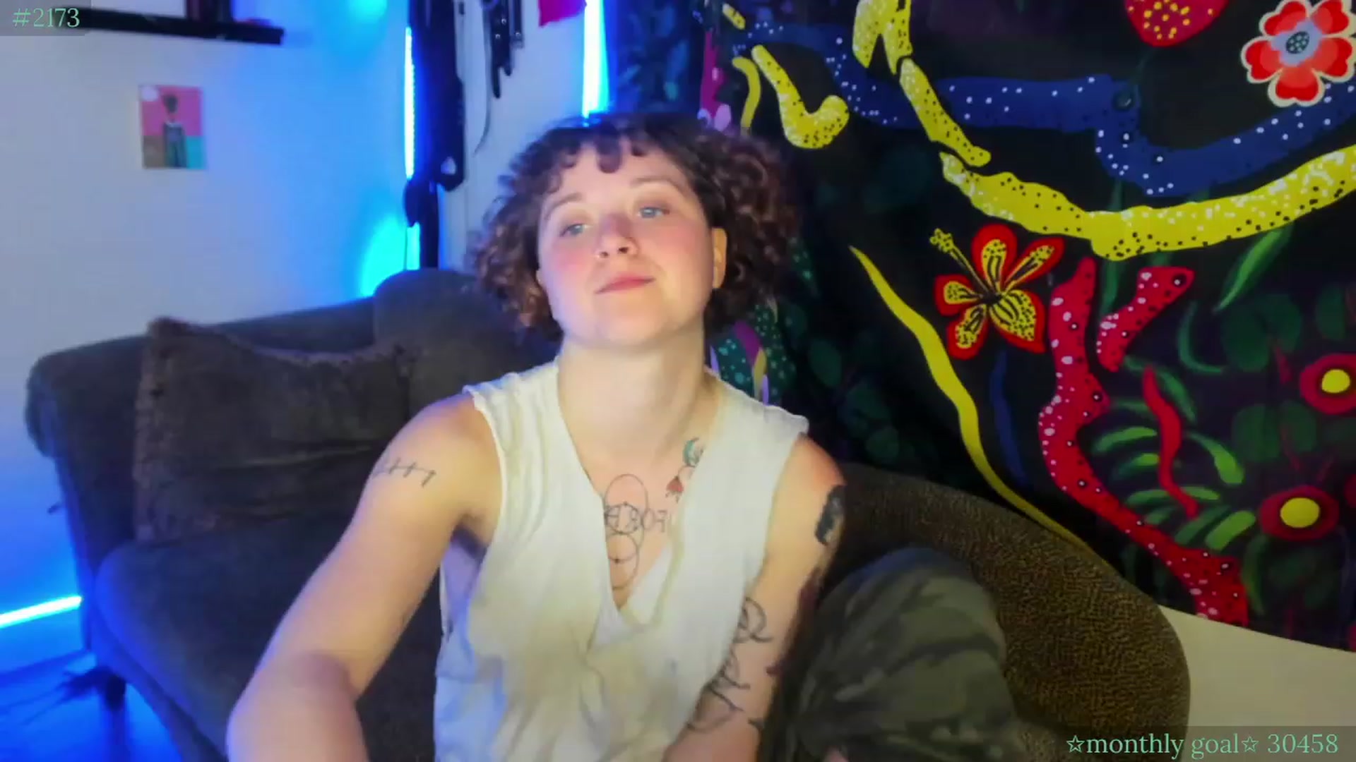 Gallery image thumbnail from PeachyQueen_'s myfreecams stream on, 08/20/2023, 06:35 image 5 of 20
