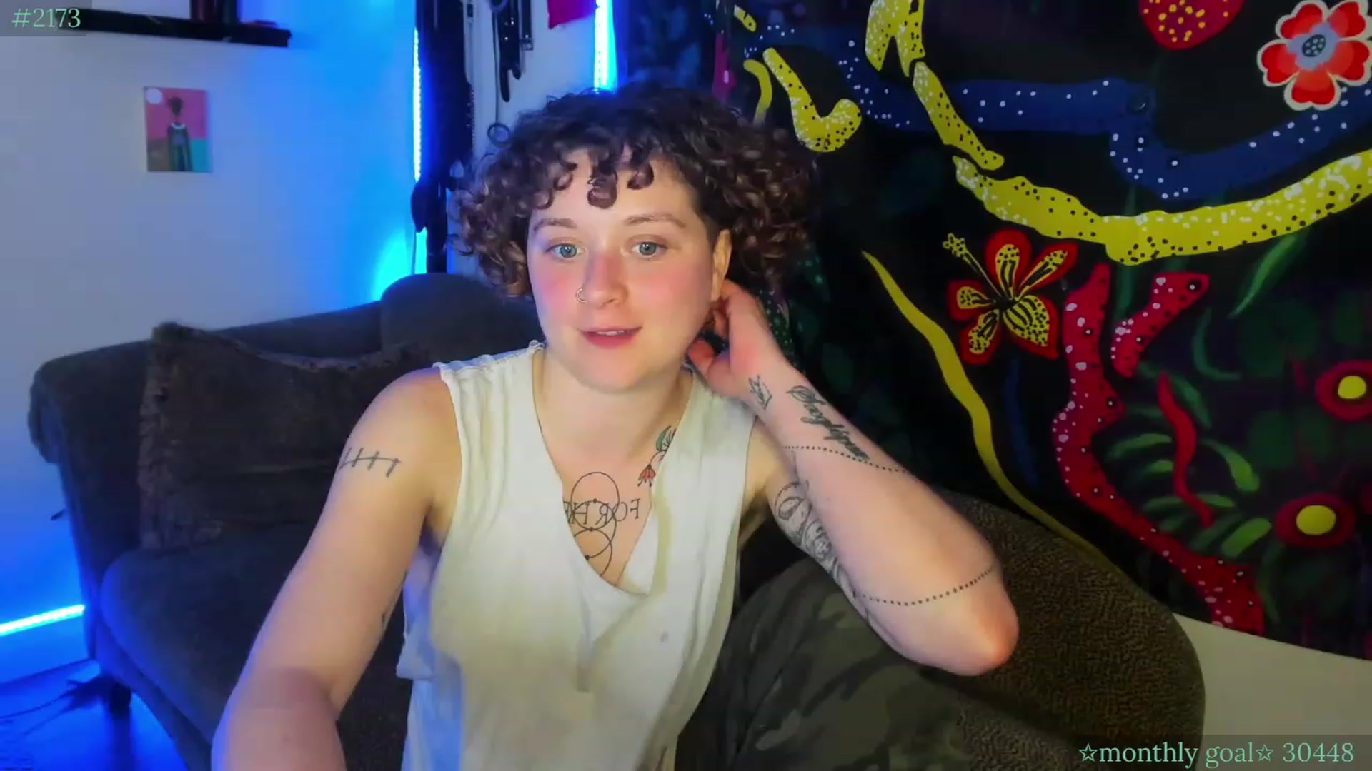 Gallery image thumbnail from PeachyQueen_'s myfreecams stream on, 08/20/2023, 06:35 image 6 of 20