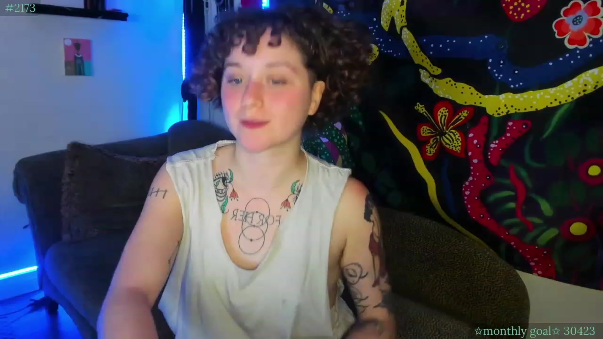 Gallery image thumbnail from PeachyQueen_'s myfreecams stream on, 08/20/2023, 06:35 image 12 of 20