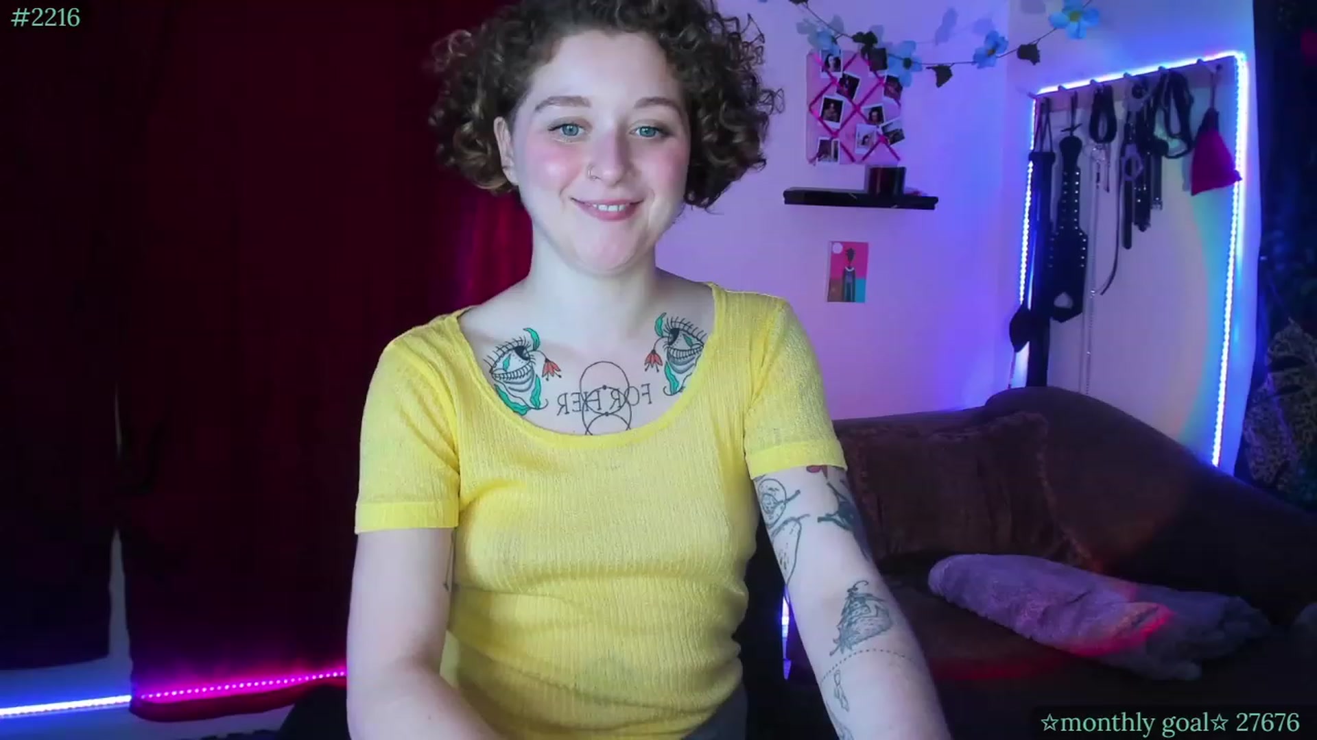 Gallery image thumbnail from PeachyQueen_'s myfreecams stream on, 08/25/2023, 22:04 image 15 of 20