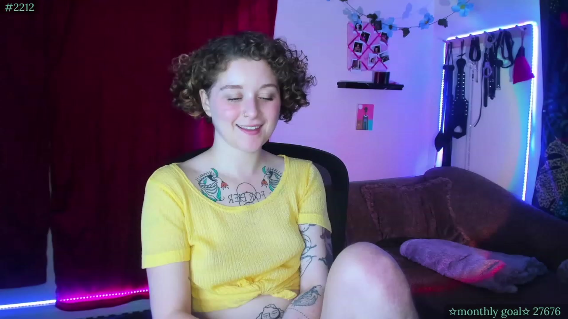 Gallery image thumbnail from PeachyQueen_'s myfreecams stream on, 08/25/2023, 22:04 image 16 of 20