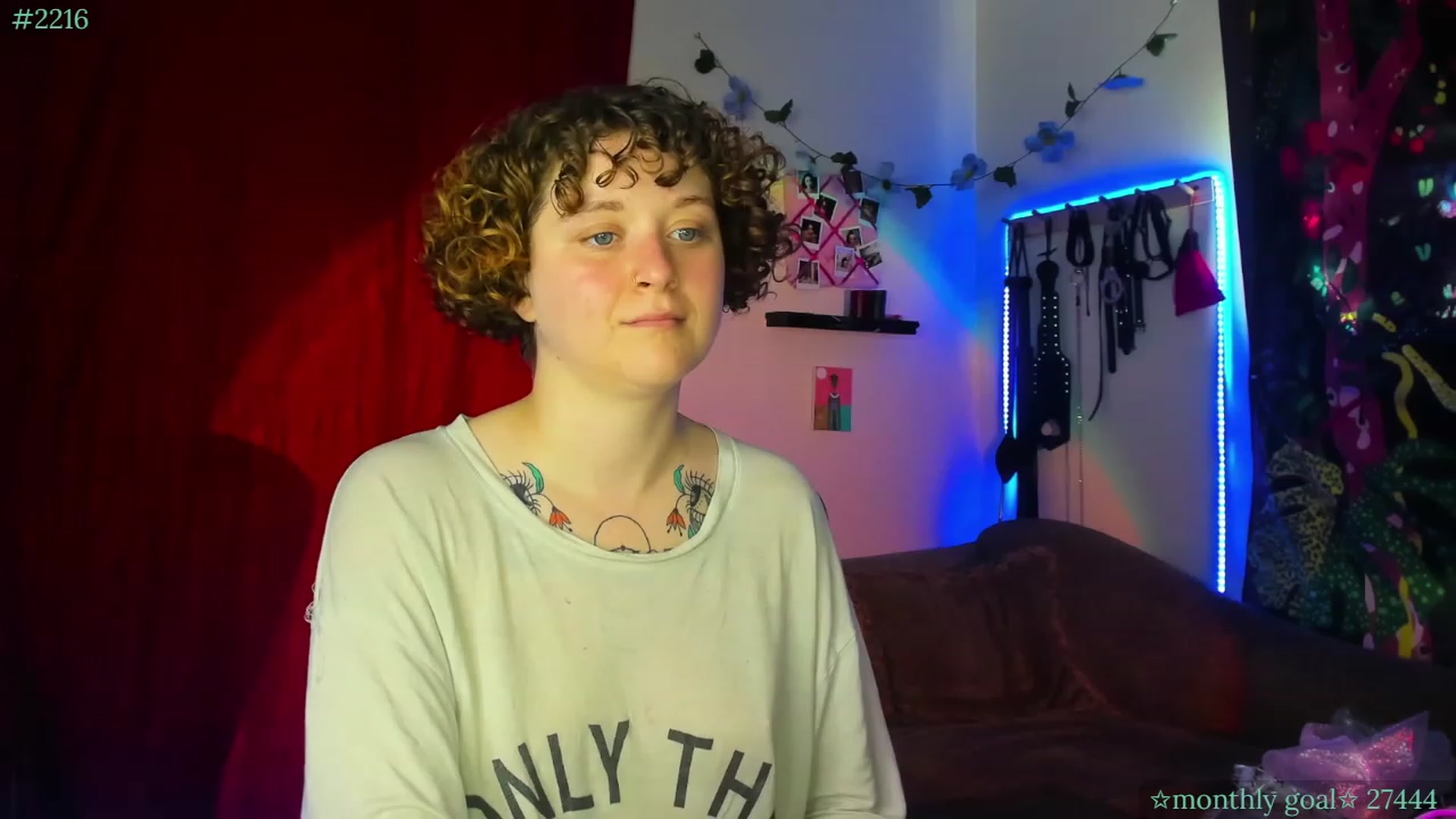 Gallery image thumbnail from PeachyQueen_'s myfreecams stream on, 08/26/2023, 17:11 image 15 of 20