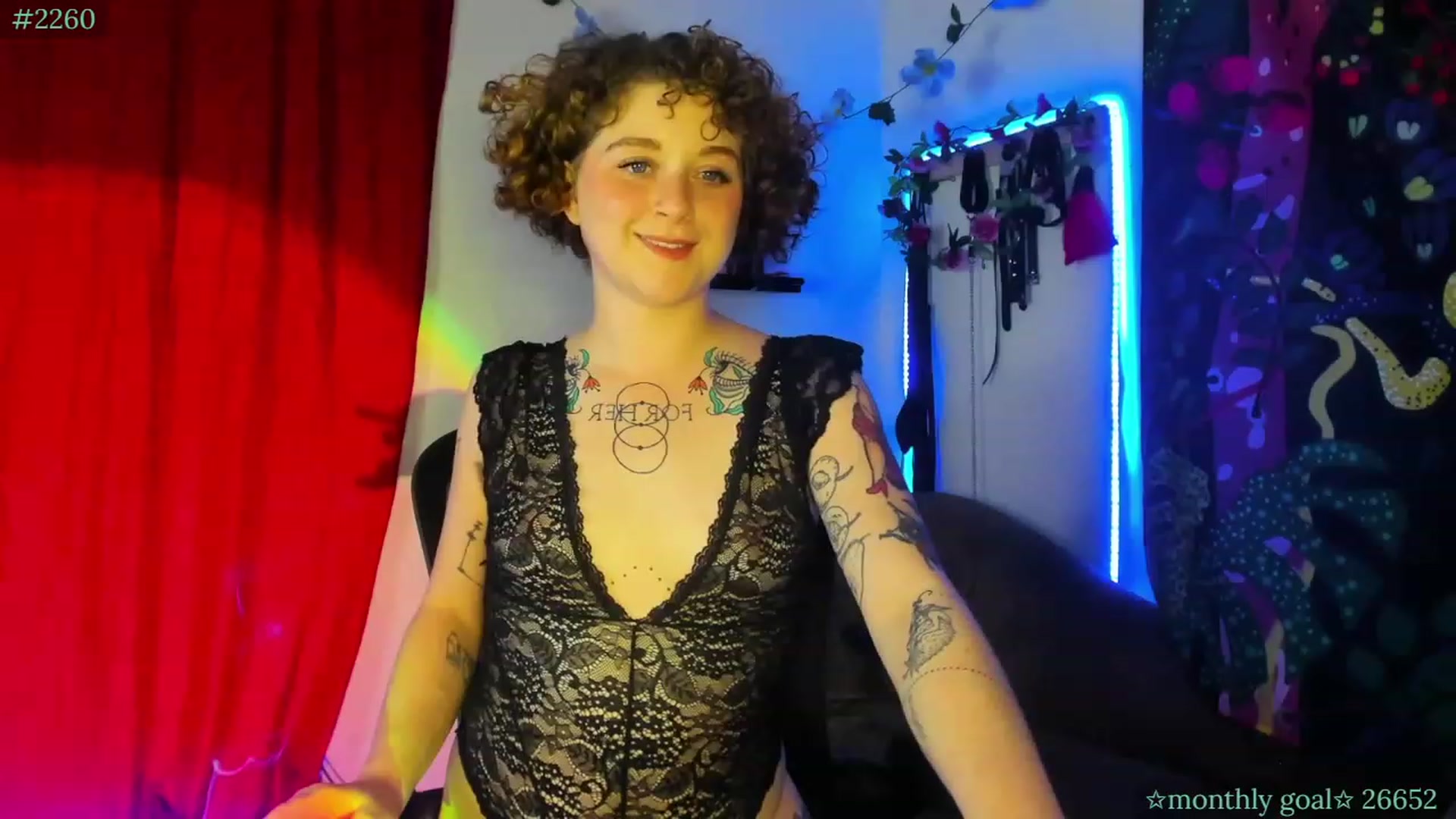 Gallery image thumbnail from PeachyQueen_'s myfreecams stream on, 08/28/2023, 07:11 image 5 of 20