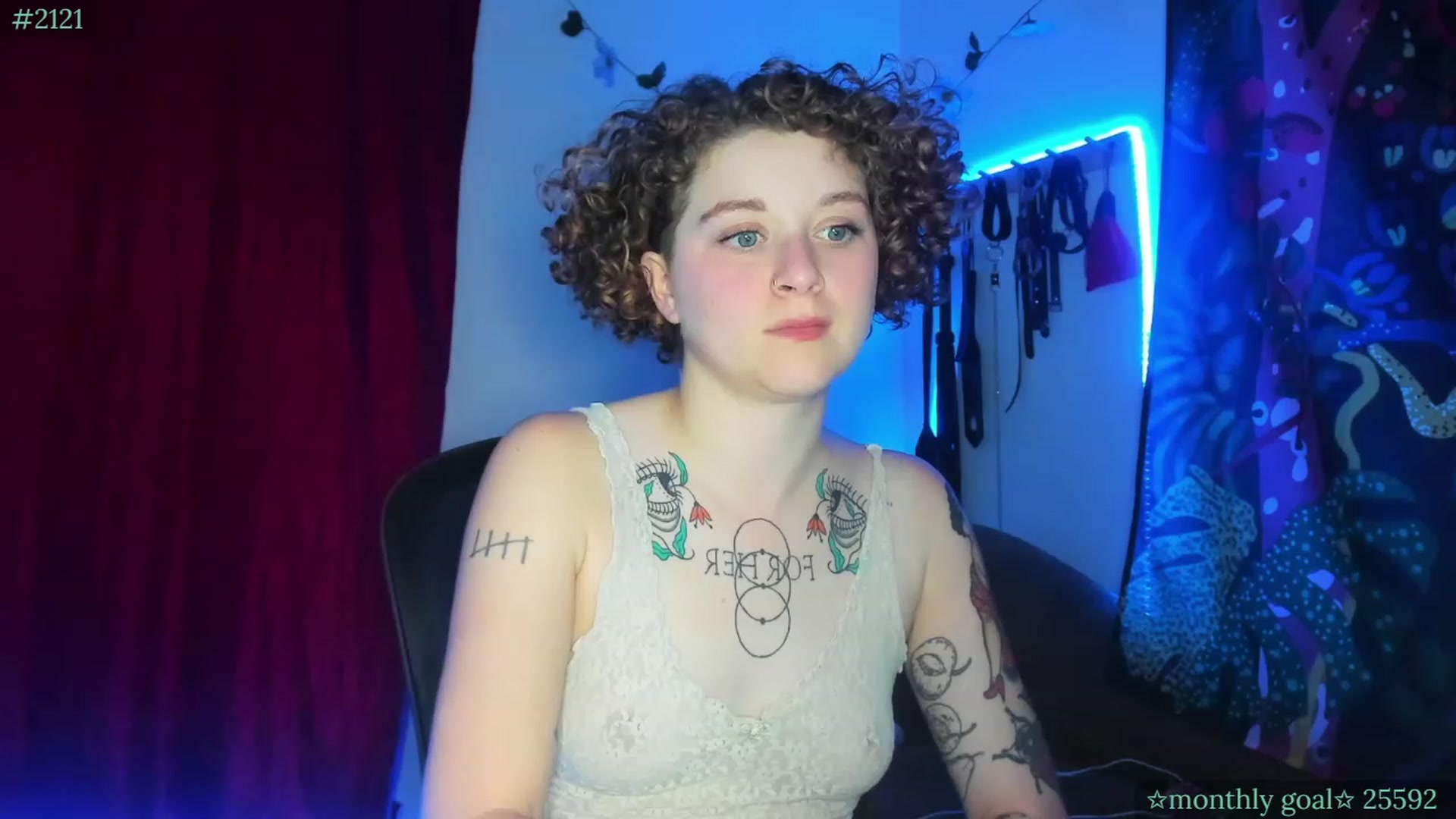 Gallery image thumbnail from PeachyQueen_'s myfreecams stream on, 08/29/2023, 07:34 image 1 of 20