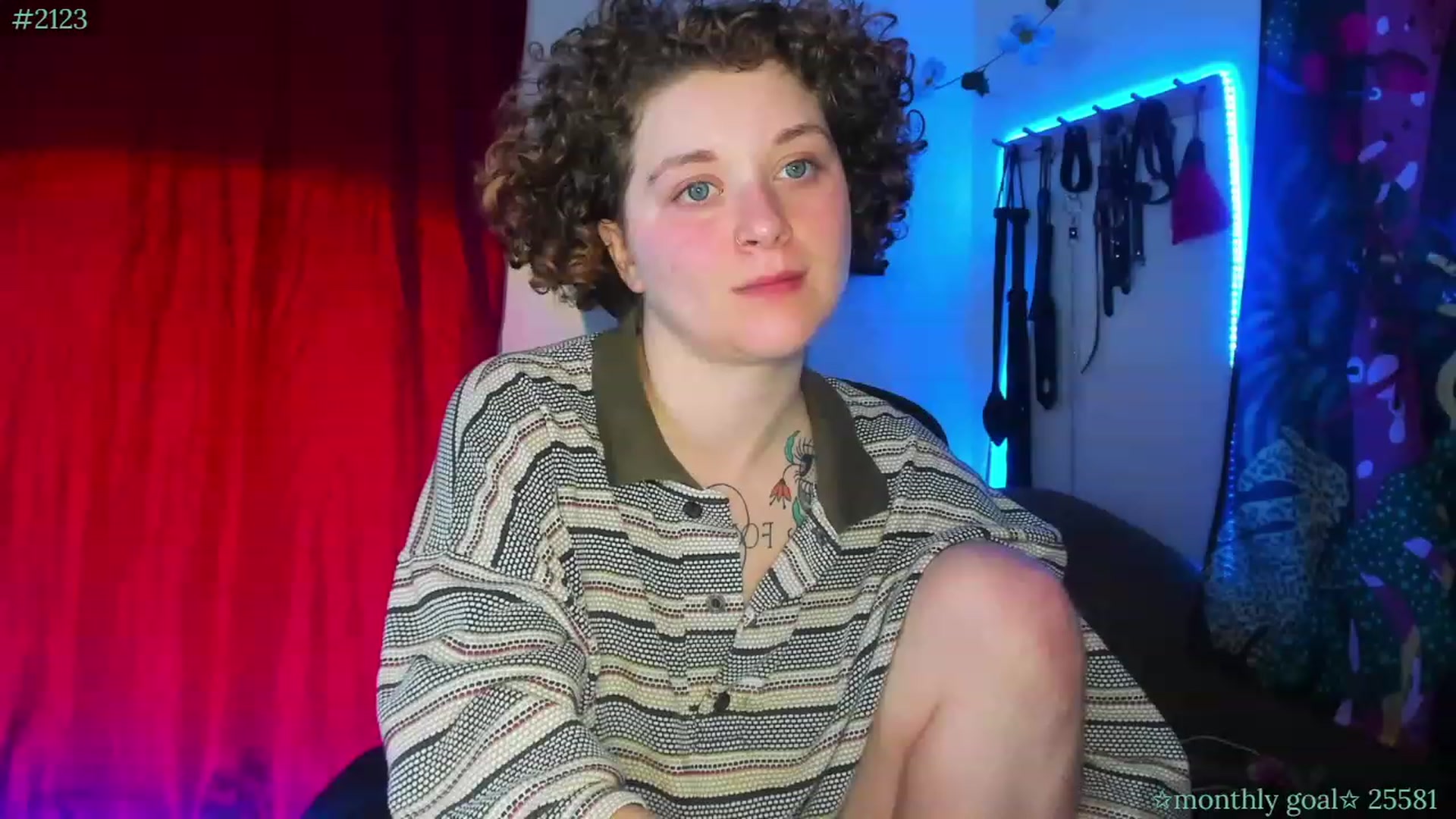 Gallery image thumbnail from PeachyQueen_'s myfreecams stream on, 08/29/2023, 07:34 image 9 of 20
