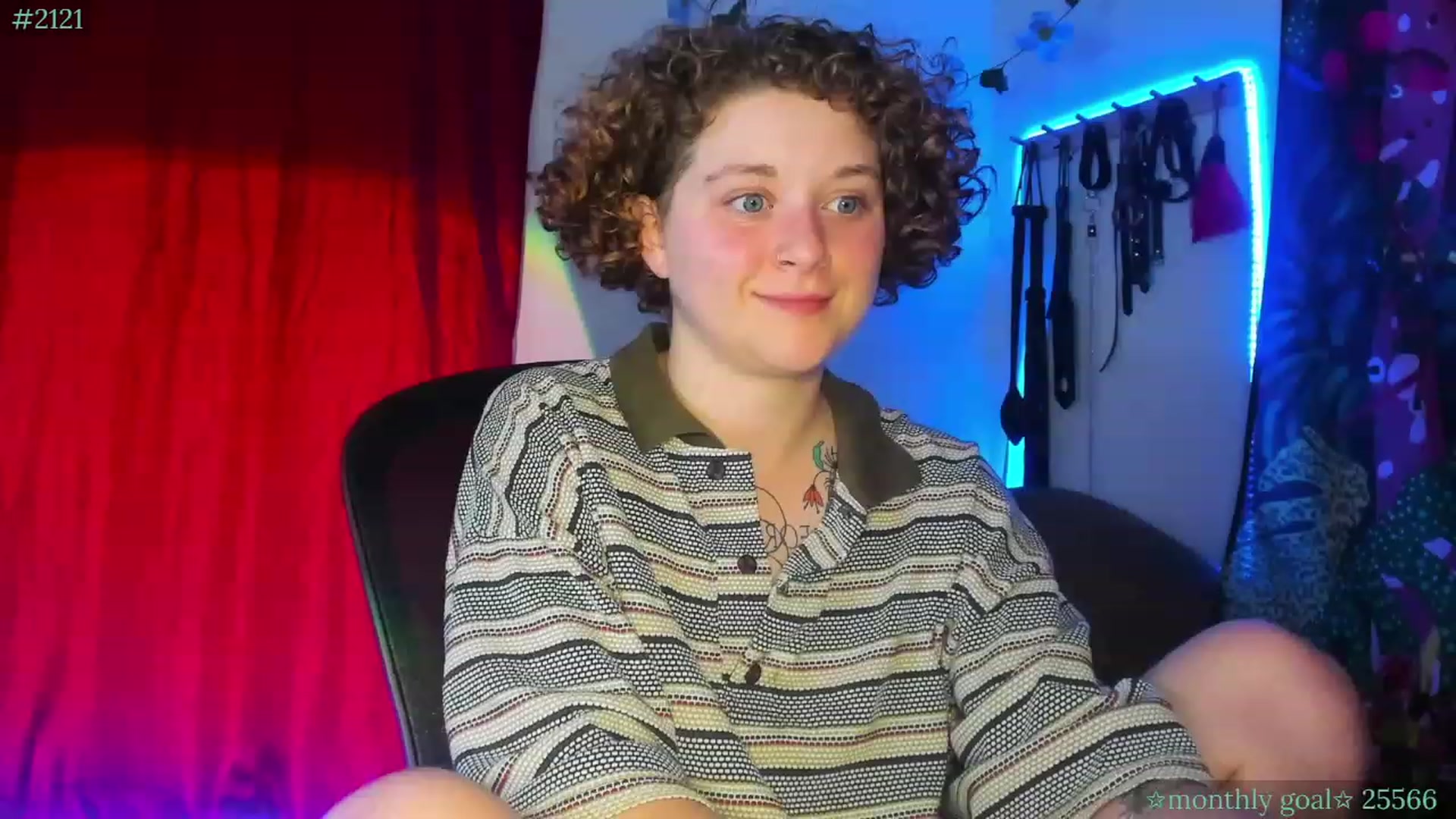 Gallery image thumbnail from PeachyQueen_'s myfreecams stream on, 08/29/2023, 07:34 image 12 of 20