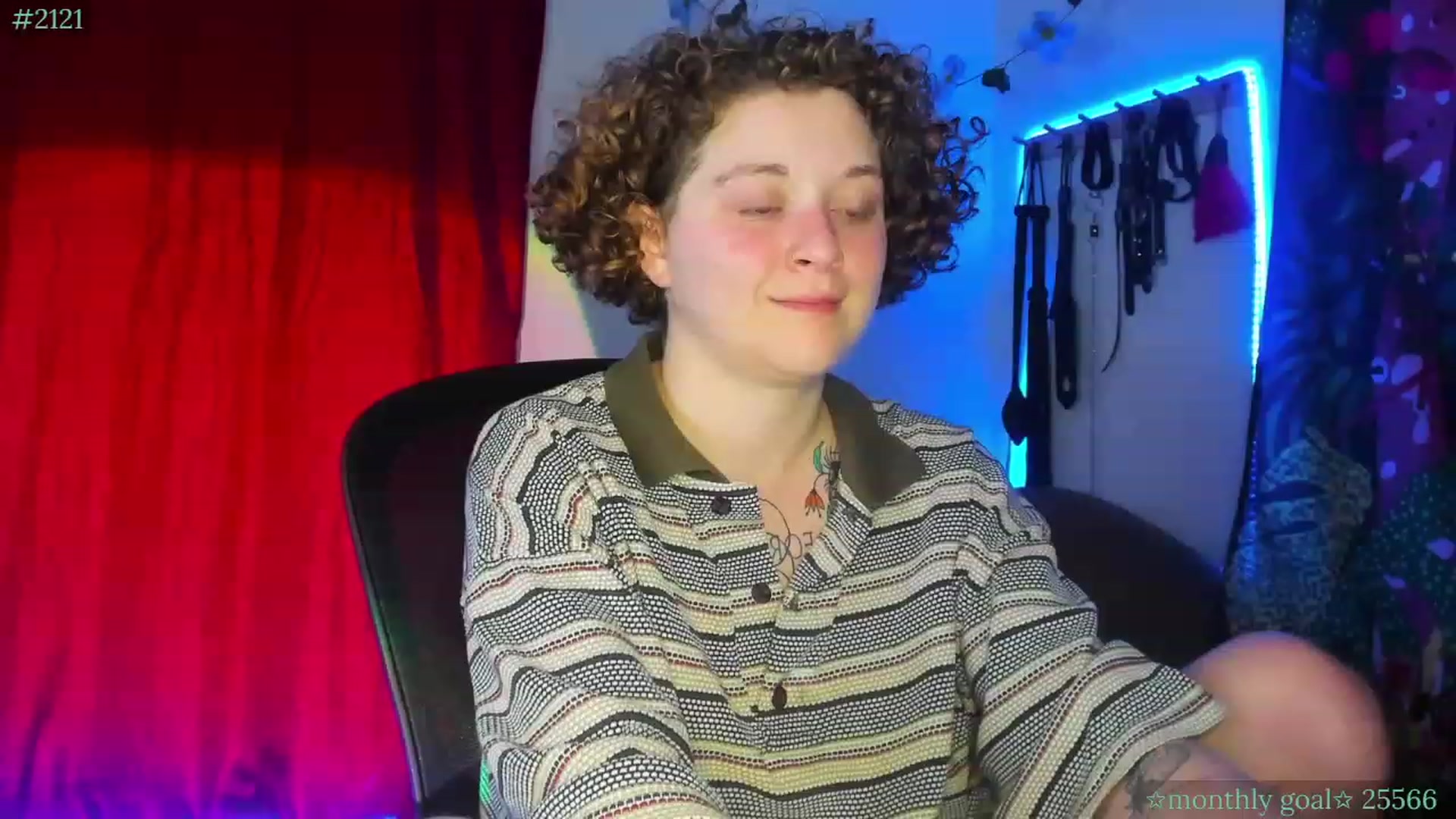 Gallery image thumbnail from PeachyQueen_'s myfreecams stream on, 08/29/2023, 07:34 image 16 of 20