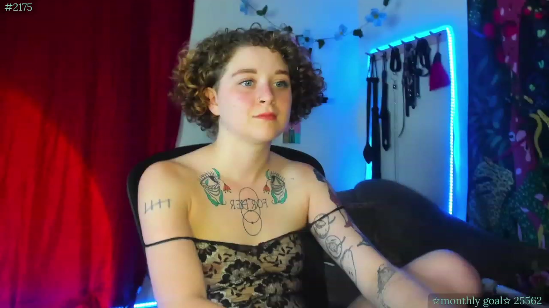 Gallery image thumbnail from PeachyQueen_'s myfreecams stream on, 08/30/2023, 06:12 image 9 of 20