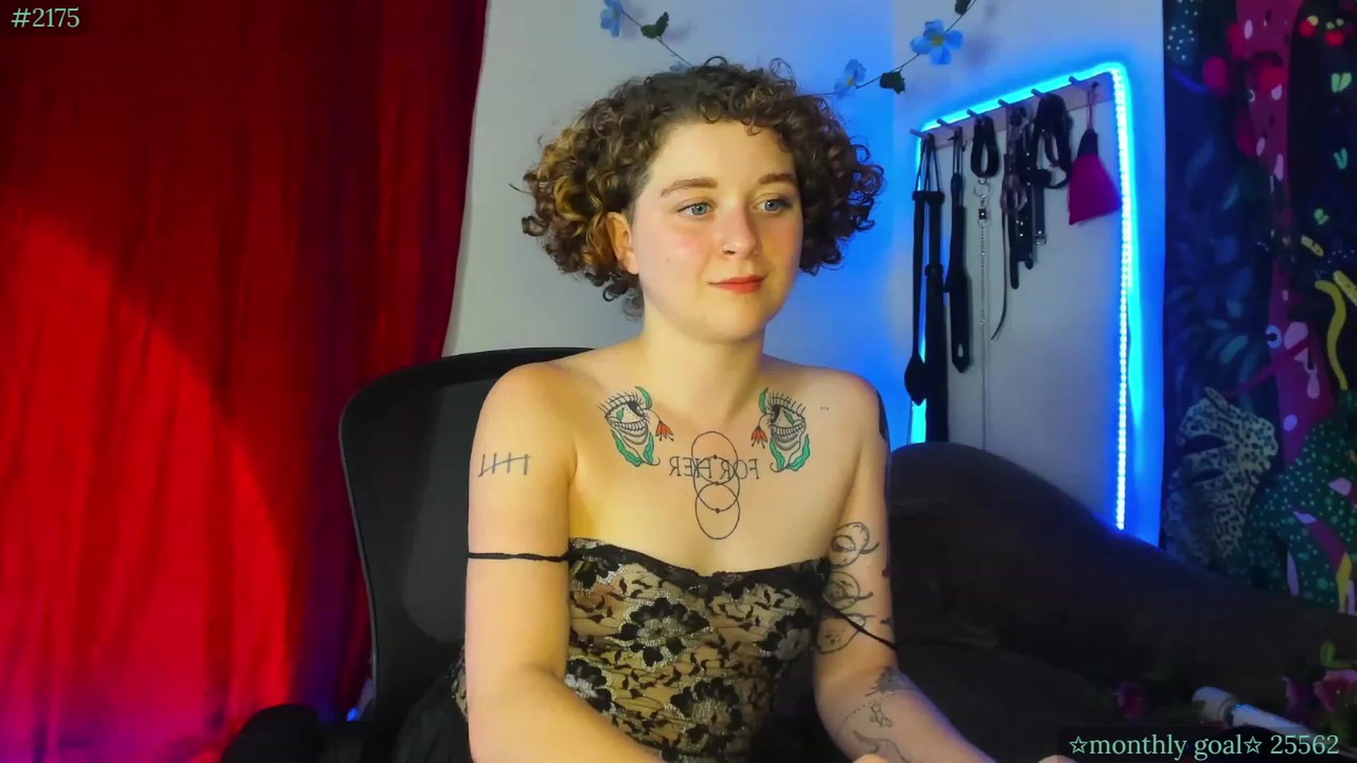 Gallery image thumbnail from PeachyQueen_'s myfreecams stream on, 08/30/2023, 06:12 image 12 of 20