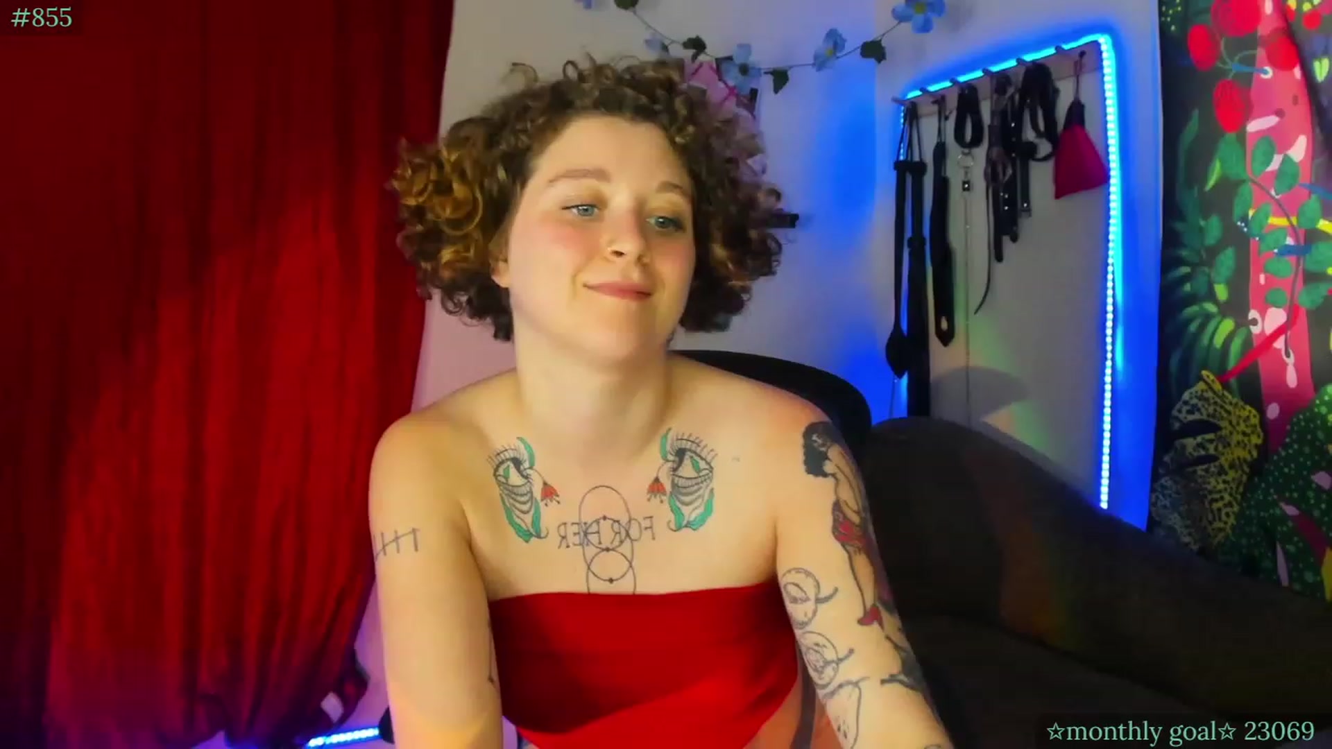 Gallery image thumbnail from PeachyQueen_'s myfreecams stream on, 09/04/2023, 22:25 image 20 of 20