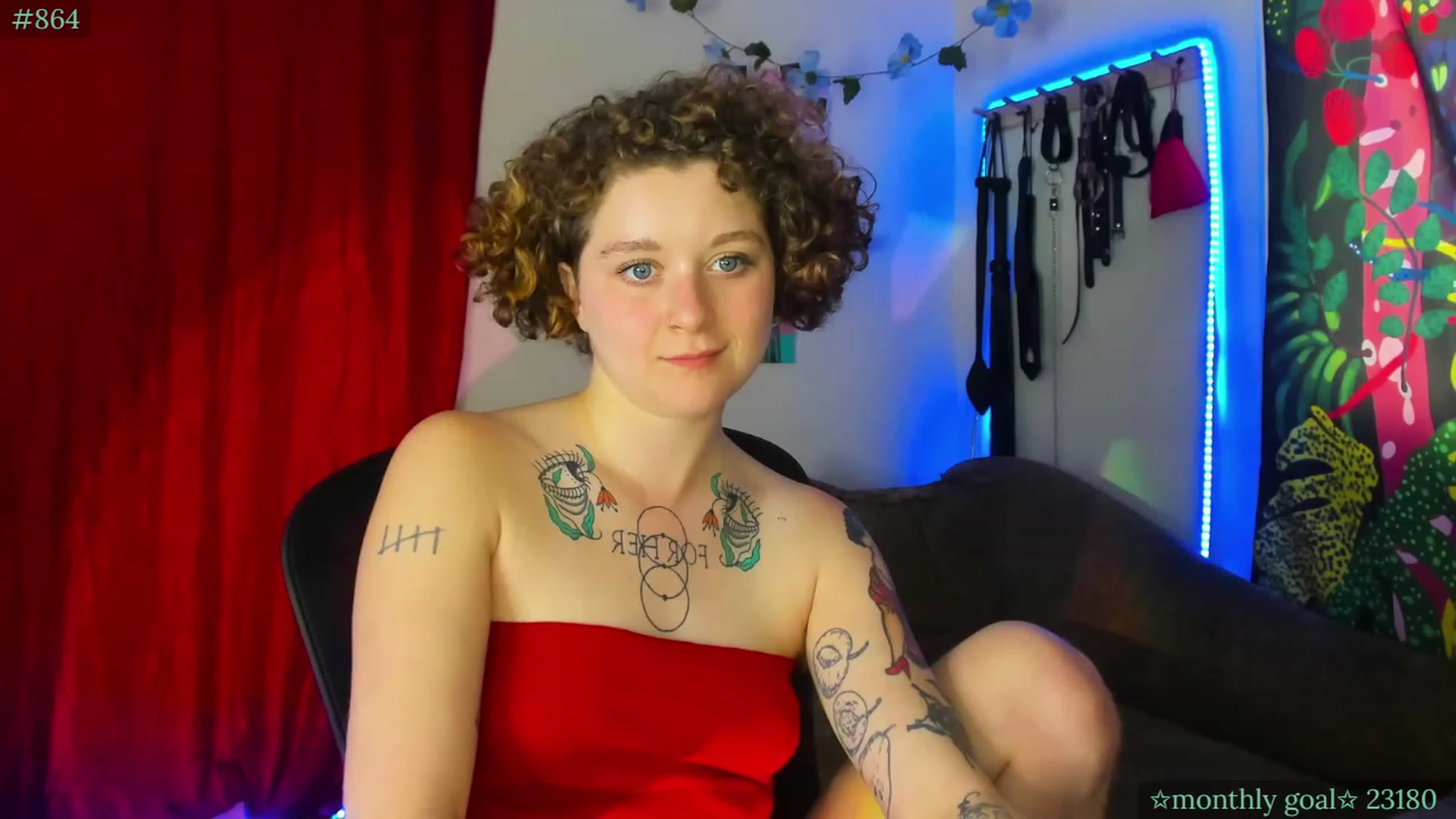 Gallery image thumbnail from PeachyQueen_'s myfreecams stream on, 09/04/2023, 22:25 image 7 of 20
