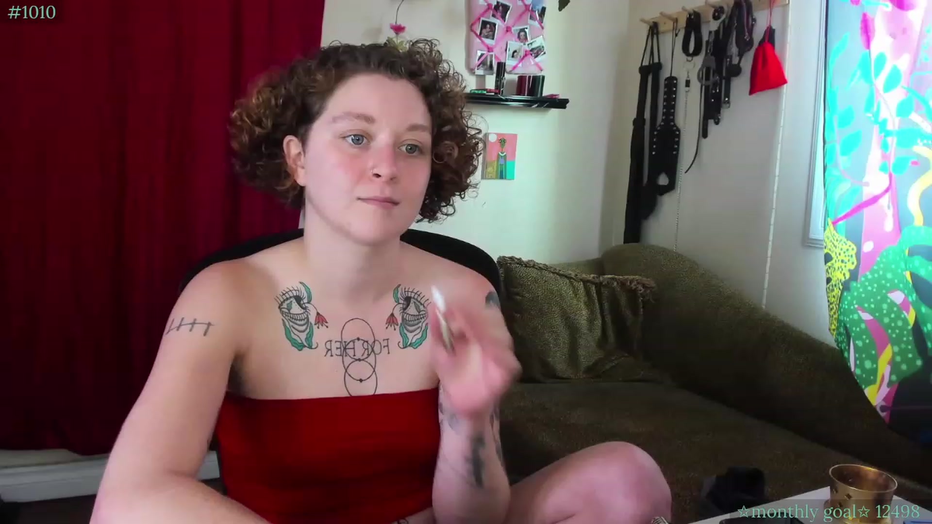 Gallery image thumbnail from PeachyQueen_'s myfreecams stream on, 09/19/2023, 19:26 image 7 of 20
