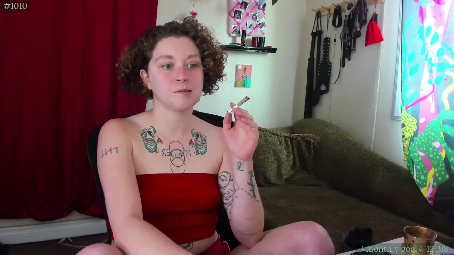 Gallery image thumbnail from PeachyQueen_'s myfreecams stream on, 09/19/2023, 19:26 image 5 of 20