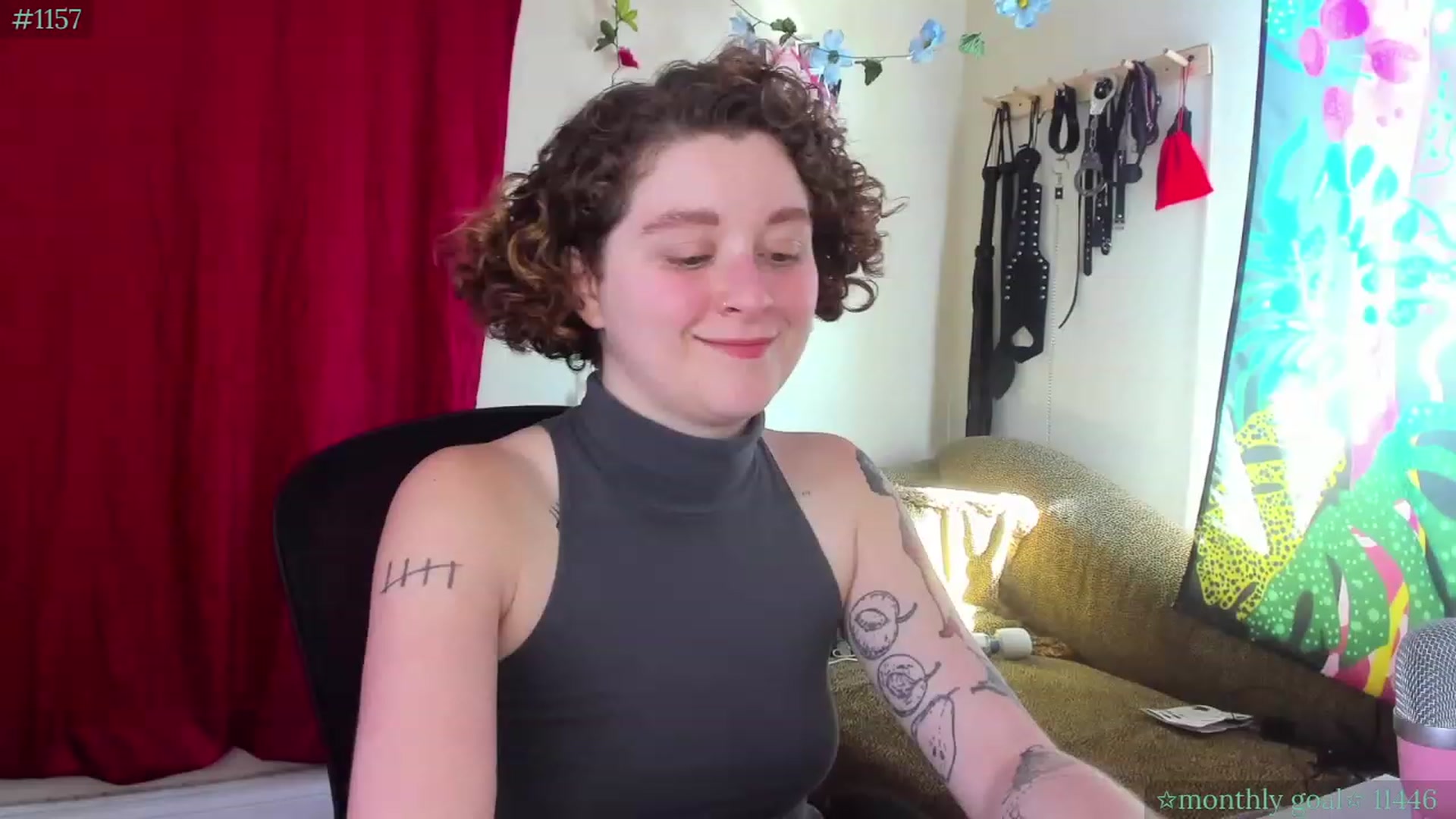 Gallery image thumbnail from PeachyQueen_'s myfreecams stream on, 09/22/2023, 18:01 image 18 of 20