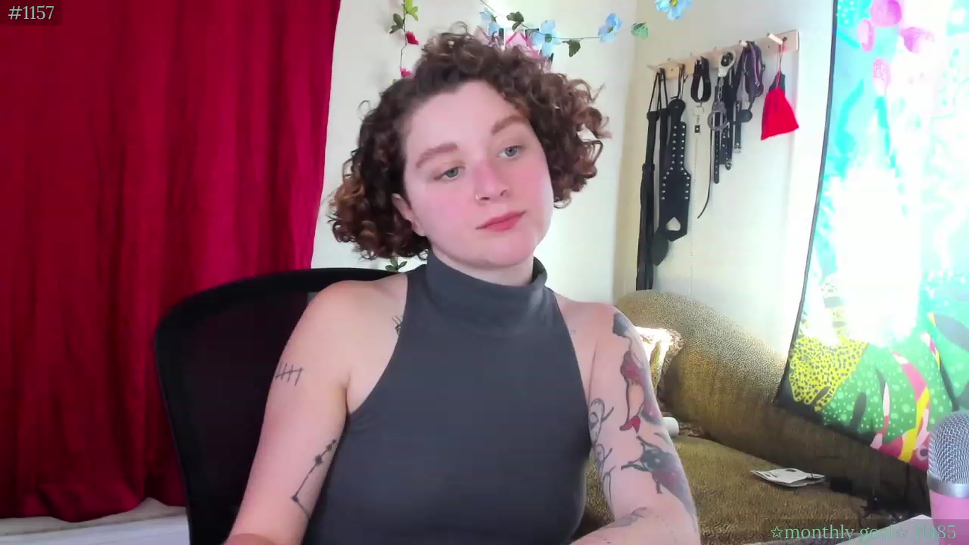 Gallery image thumbnail from PeachyQueen_'s myfreecams stream on, 09/22/2023, 18:01 image 4 of 20