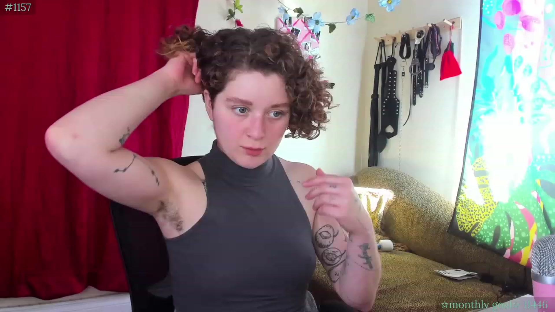 Gallery image thumbnail from PeachyQueen_'s myfreecams stream on, 09/22/2023, 18:01 image 9 of 20