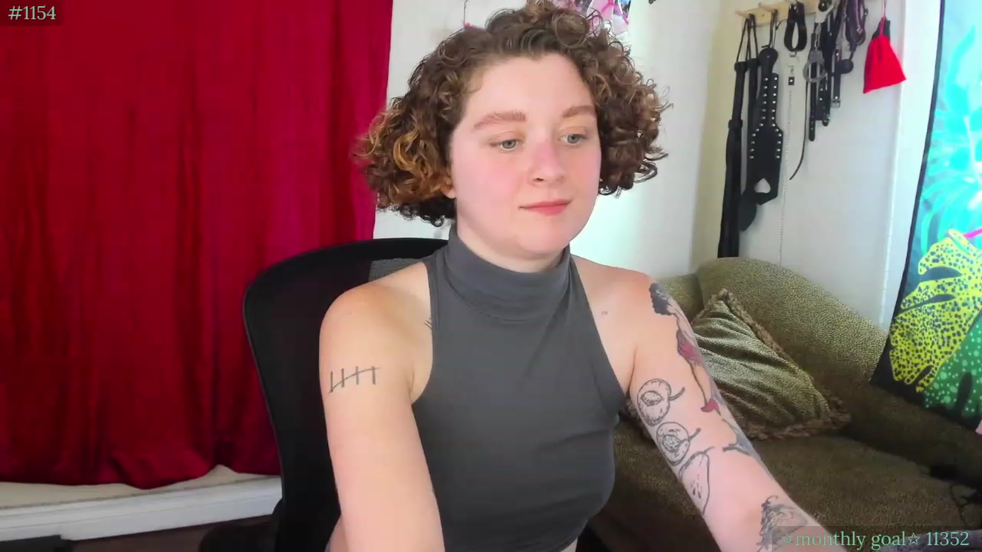 Gallery image thumbnail from PeachyQueen_'s myfreecams stream on, 09/22/2023, 19:24 image 9 of 20