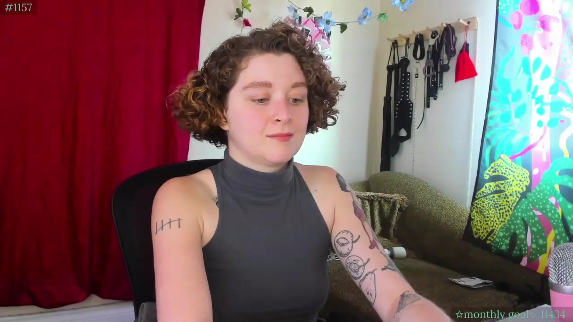 Gallery image thumbnail from PeachyQueen_'s myfreecams stream on, 09/22/2023, 19:24 image 4 of 20