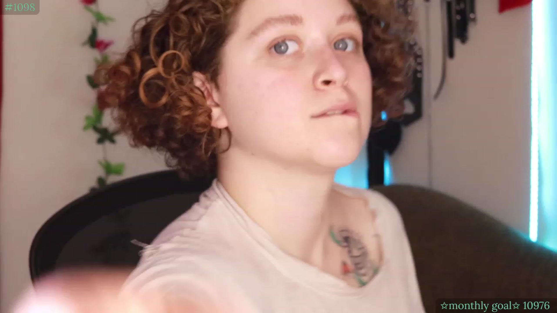 Gallery image thumbnail from PeachyQueen_'s myfreecams stream on, 09/26/2023, 21:41 image 12 of 20