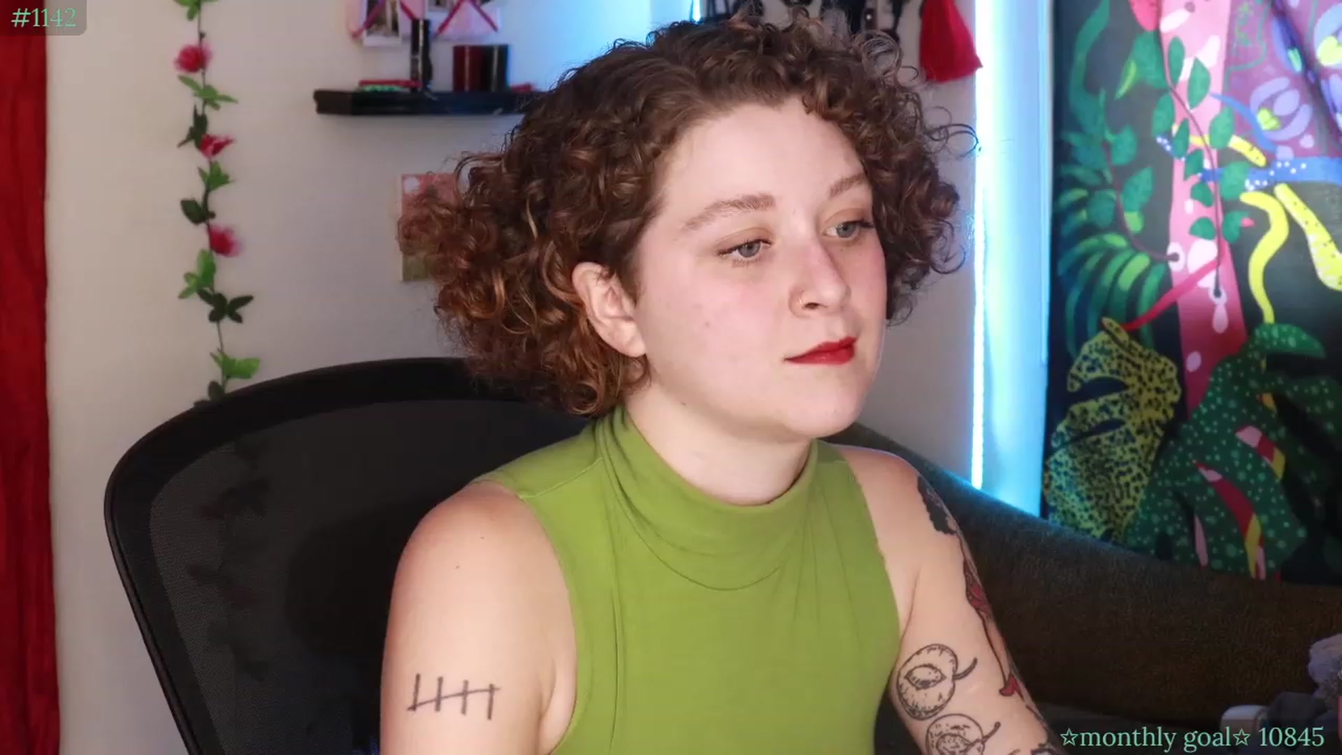 Gallery image thumbnail from PeachyQueen_'s myfreecams stream on, 09/27/2023, 20:54 image 10 of 20
