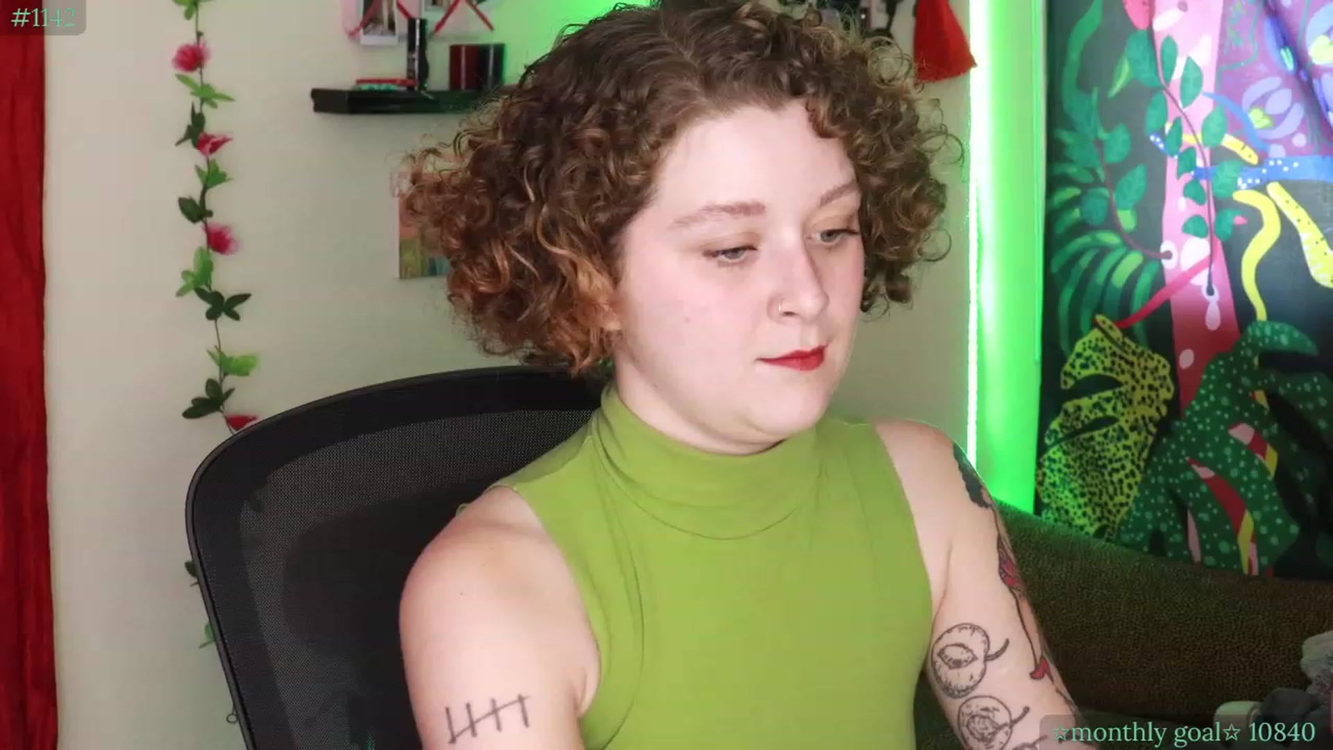 Gallery image thumbnail from PeachyQueen_'s myfreecams stream on, 09/27/2023, 20:54 image 12 of 20