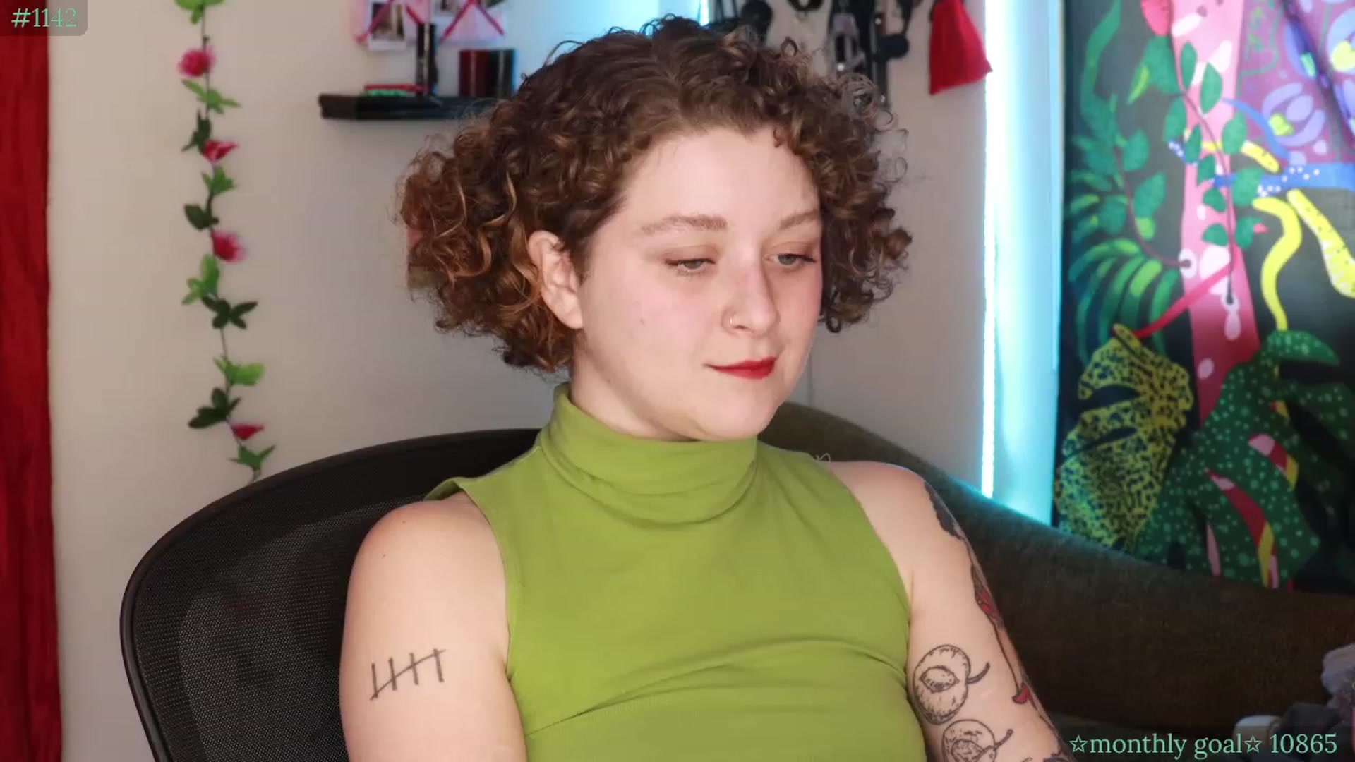 Gallery image thumbnail from PeachyQueen_'s myfreecams stream on, 09/27/2023, 20:54 image 6 of 20