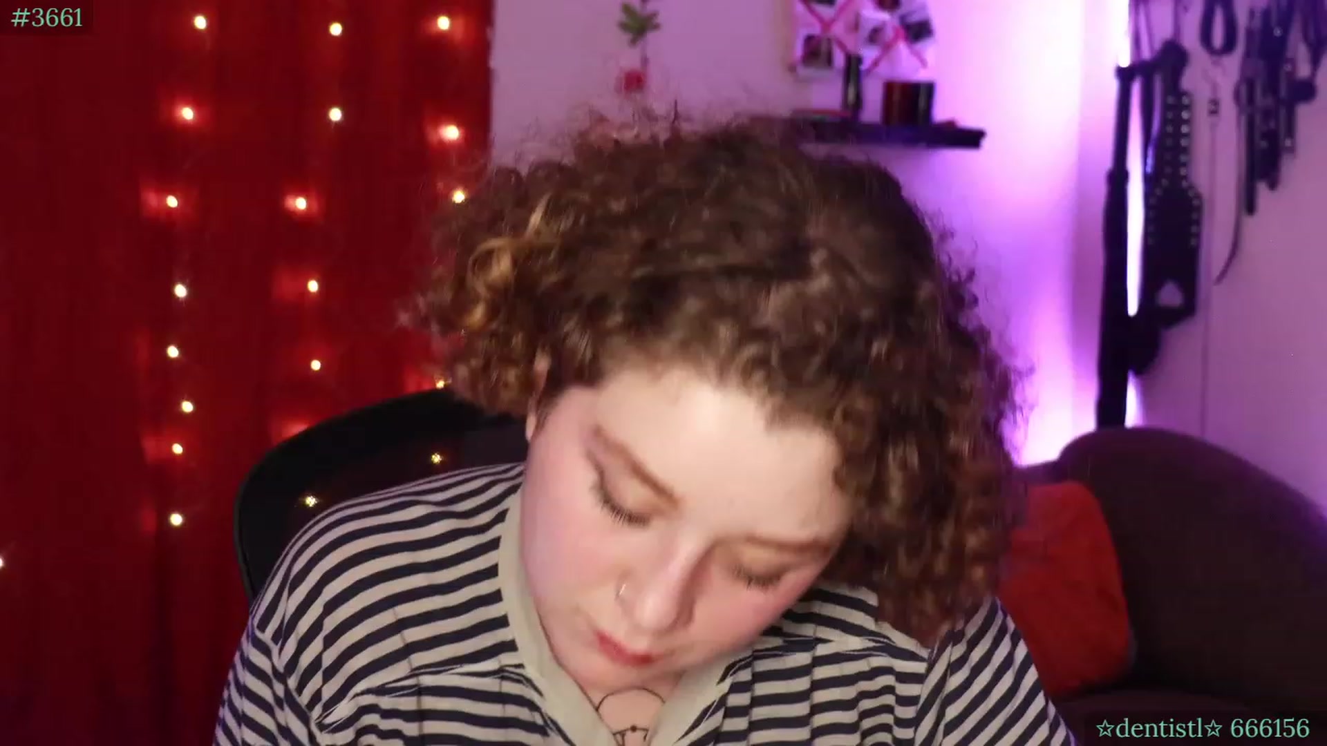Gallery image thumbnail from PeachyQueen_'s myfreecams stream on, 10/03/2023, 06:31 image 18 of 20