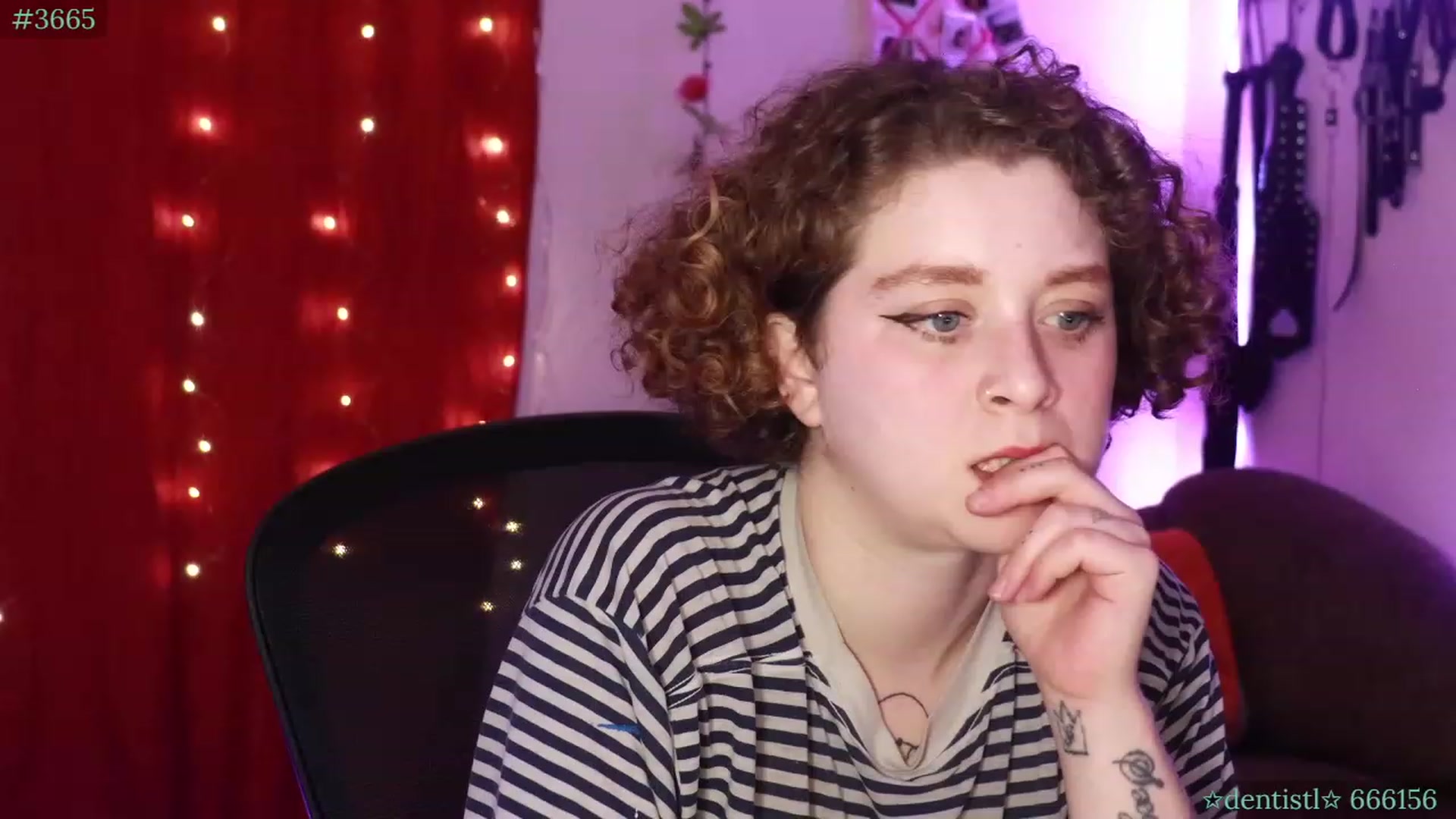 Gallery image thumbnail from PeachyQueen_'s myfreecams stream on, 10/03/2023, 06:31 image 20 of 20