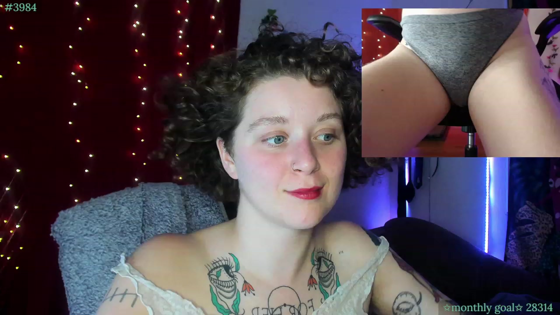 Gallery image thumbnail from PeachyQueen_'s myfreecams stream on, 10/08/2023, 06:58 image 10 of 20